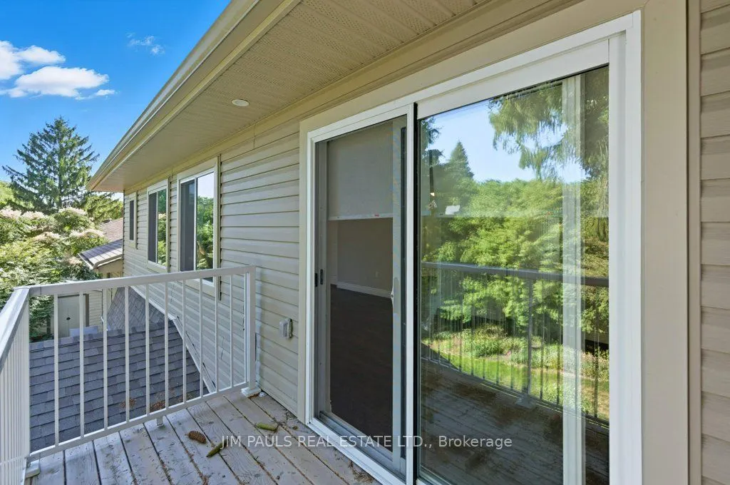 207 Spring Trail