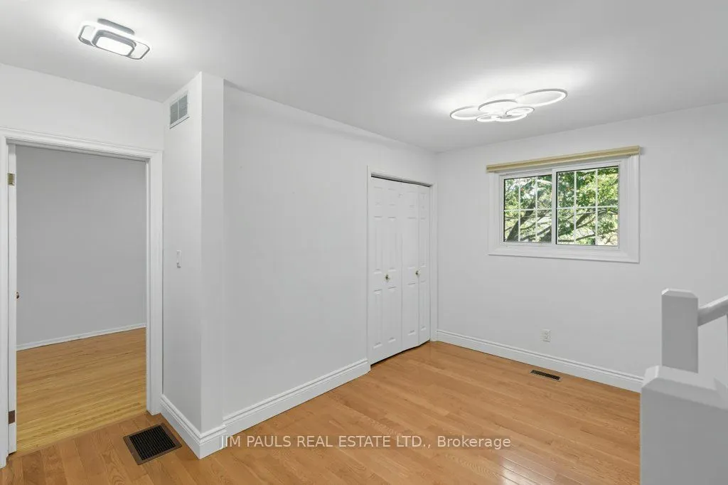 207 Spring Trail