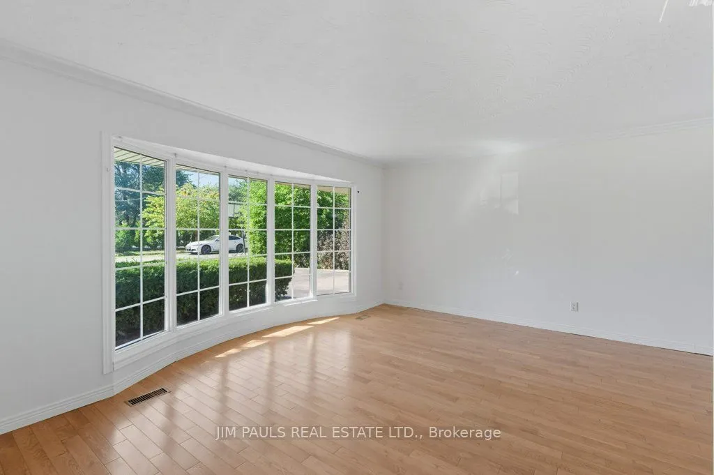 207 Spring Trail