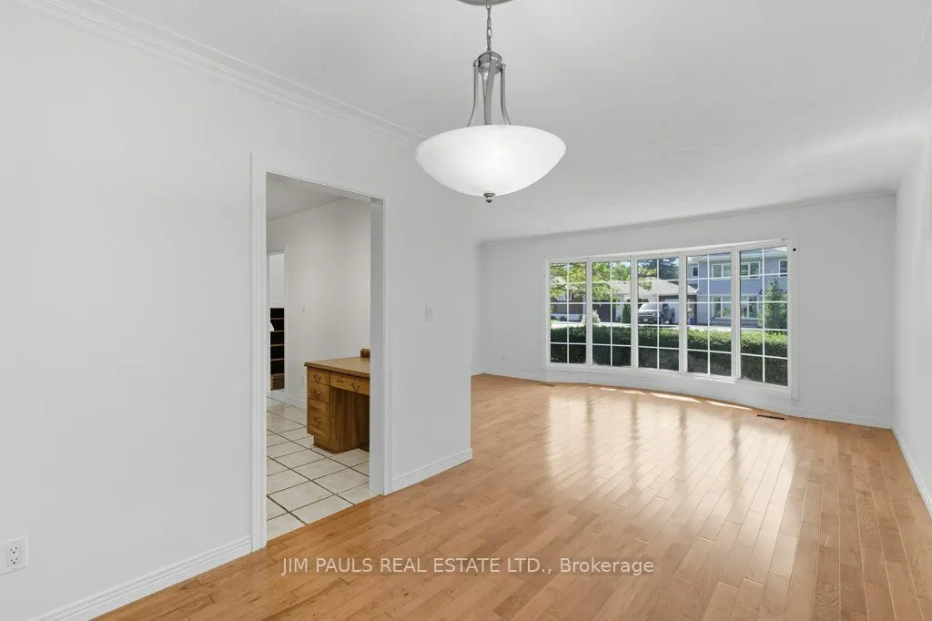 207 Spring Trail