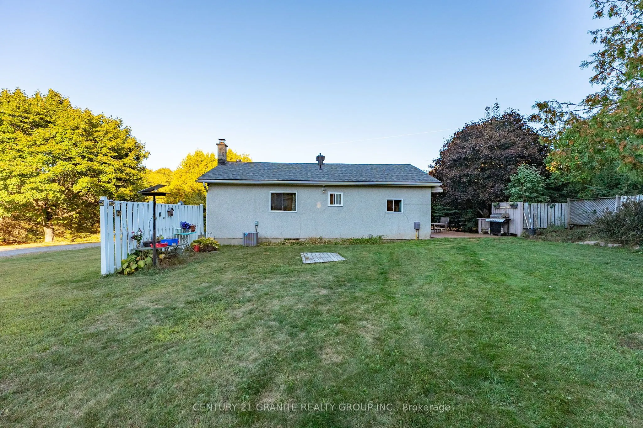 940 Mayo Lake Road