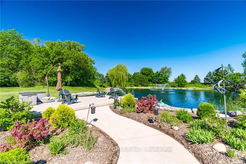 1436 Snyders Road