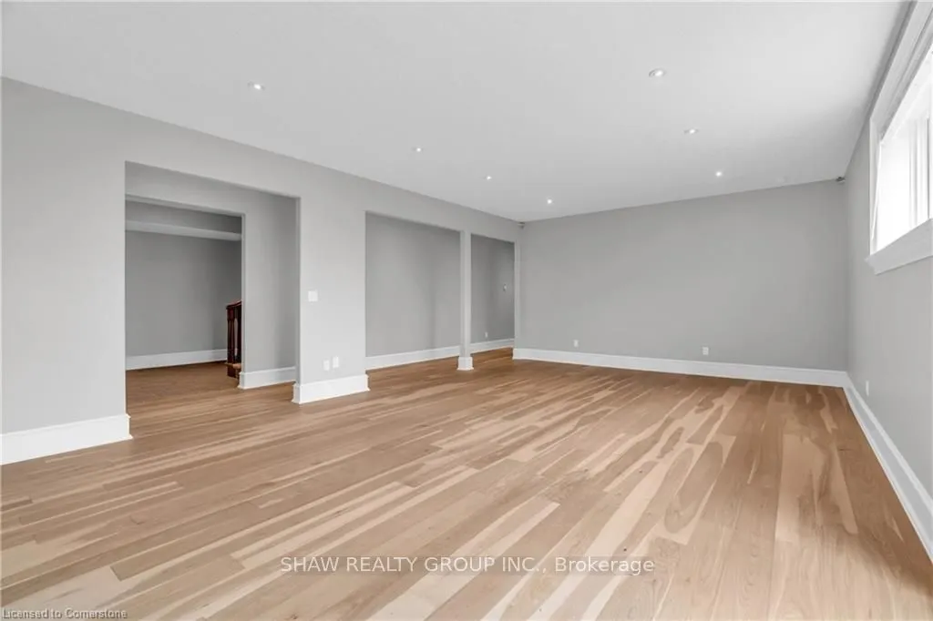 1436 Snyders Road
