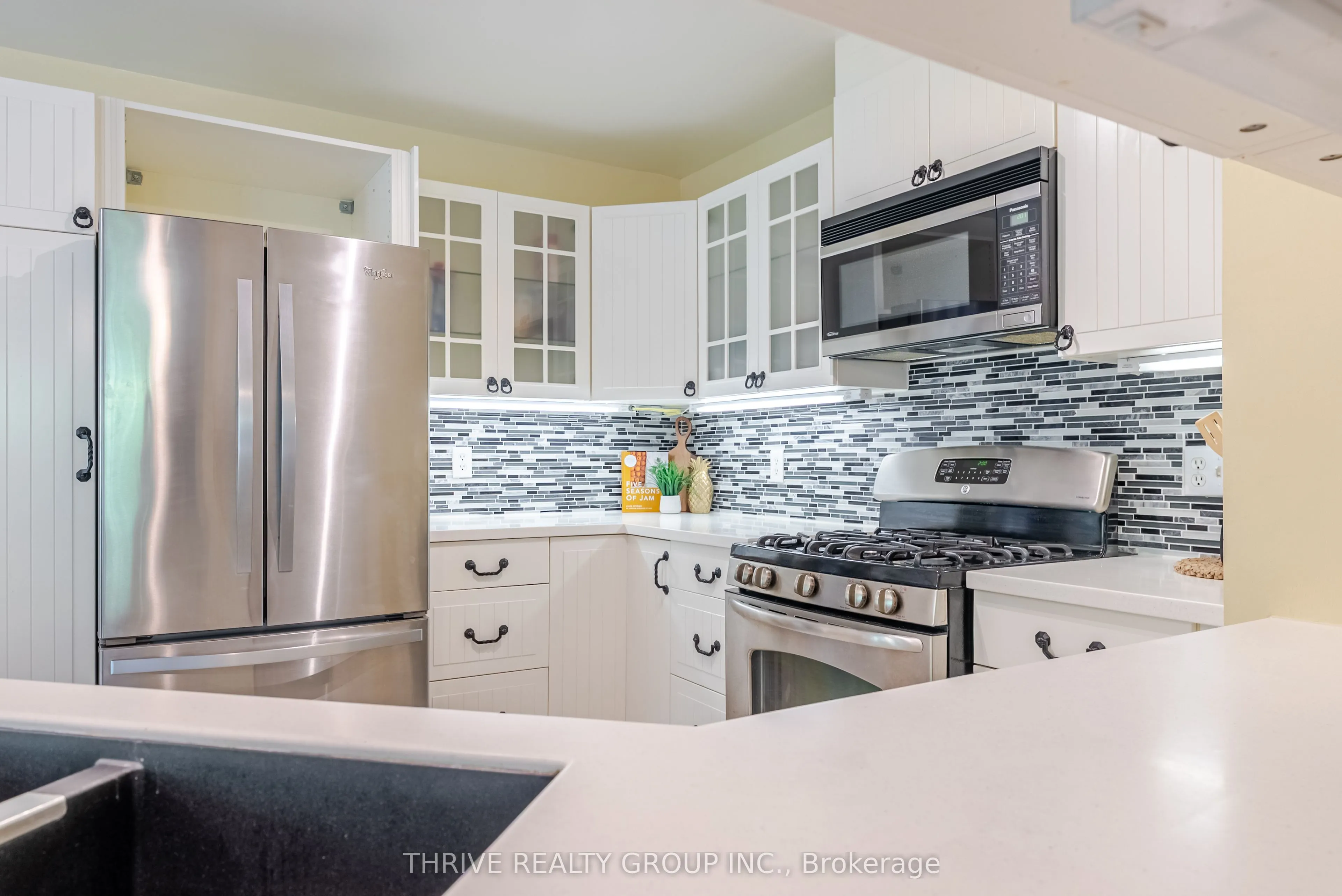 875 Thistledown Way, #15