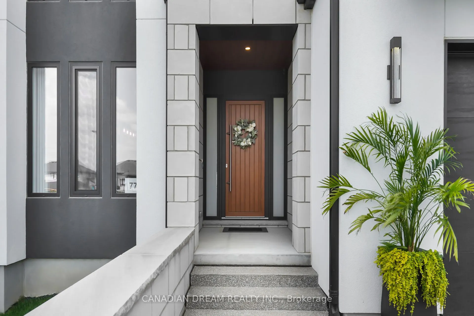 77 Crestview Drive