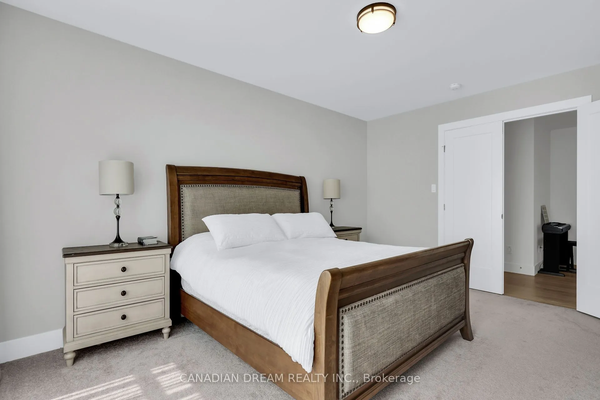 77 Crestview Drive