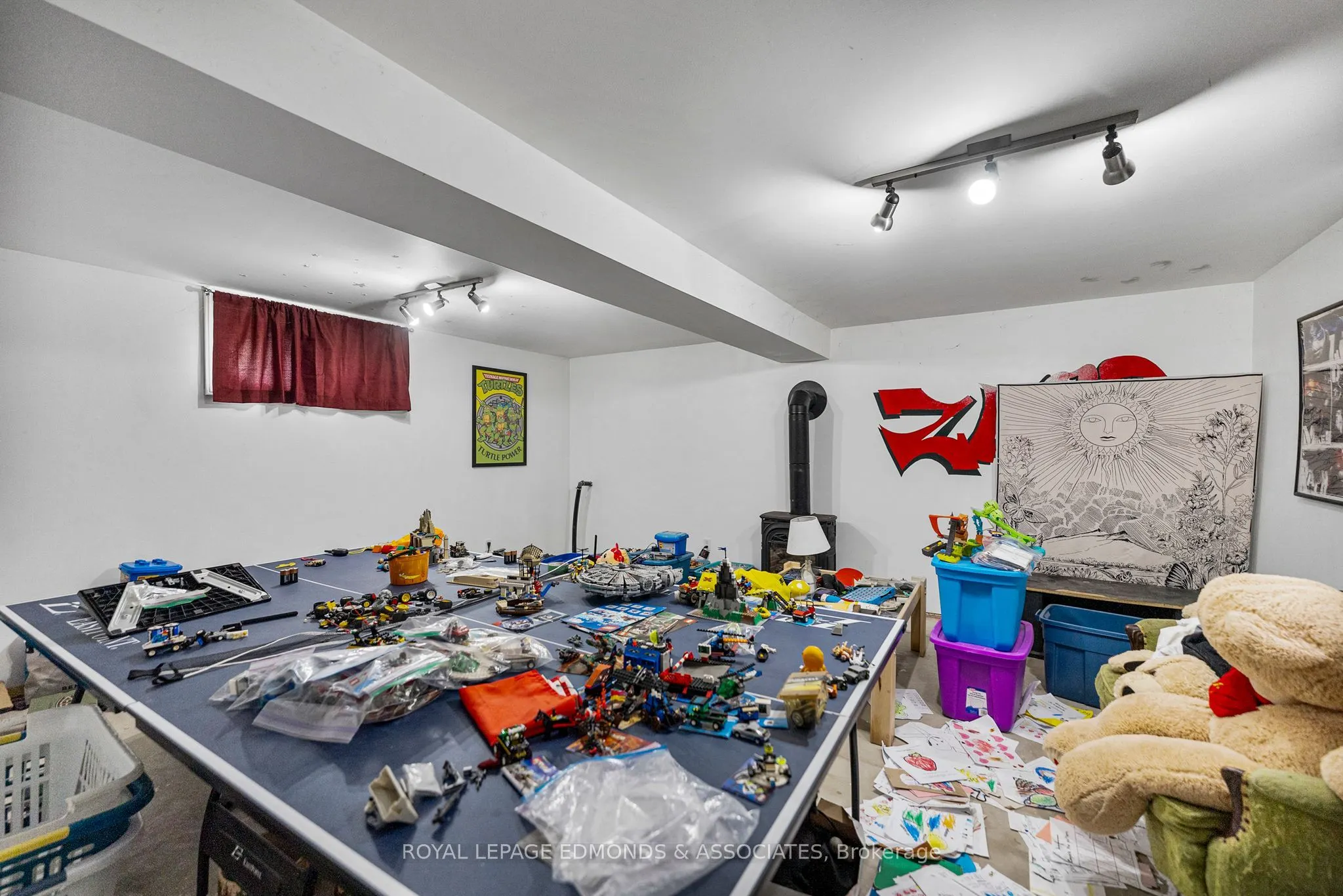 1095 MOUNTAINVIEW Drive