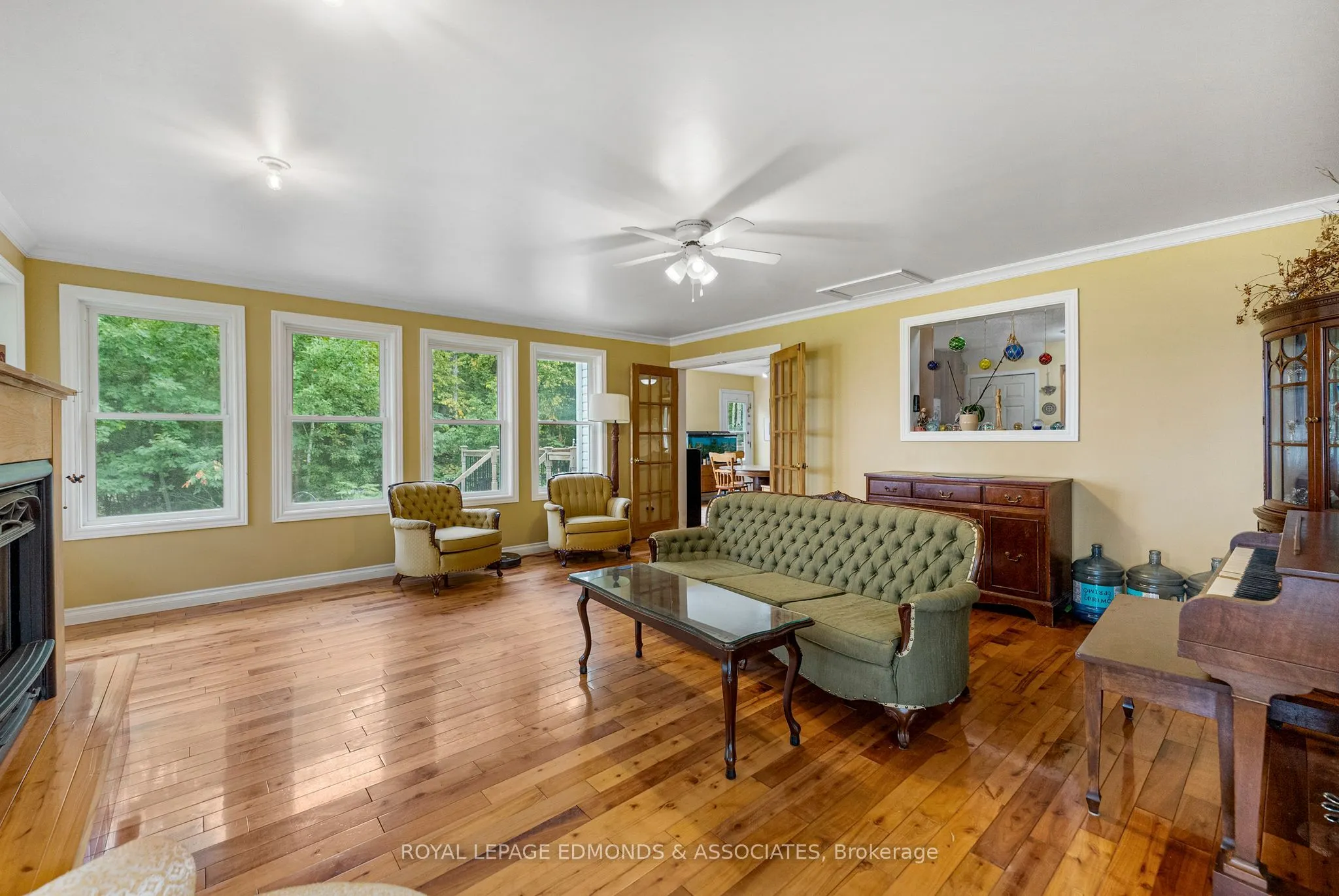 1095 MOUNTAINVIEW Drive