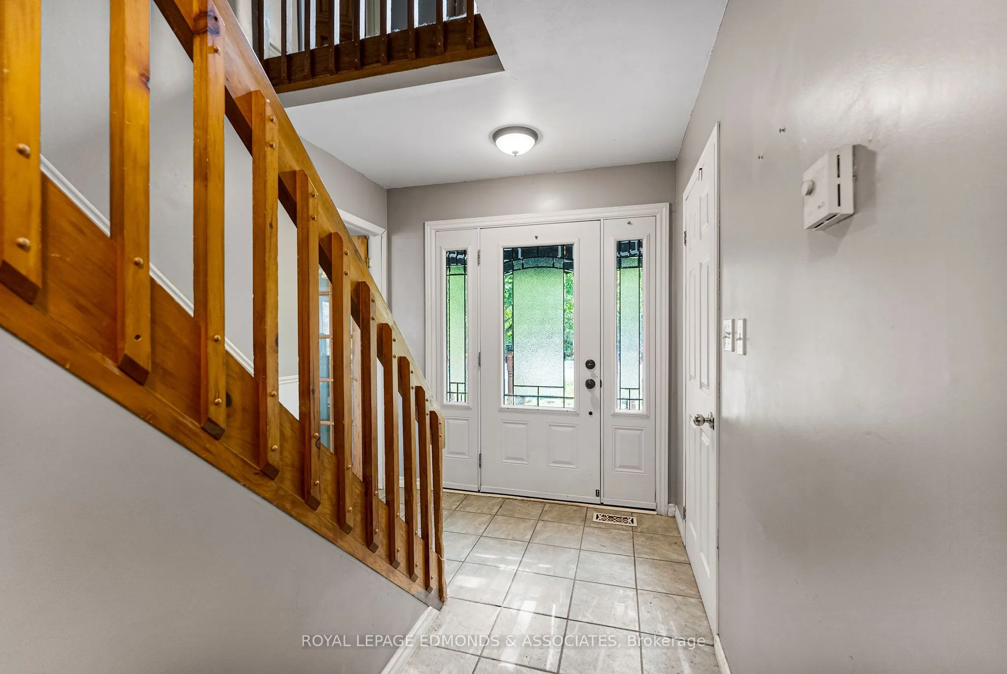 1095 MOUNTAINVIEW Drive