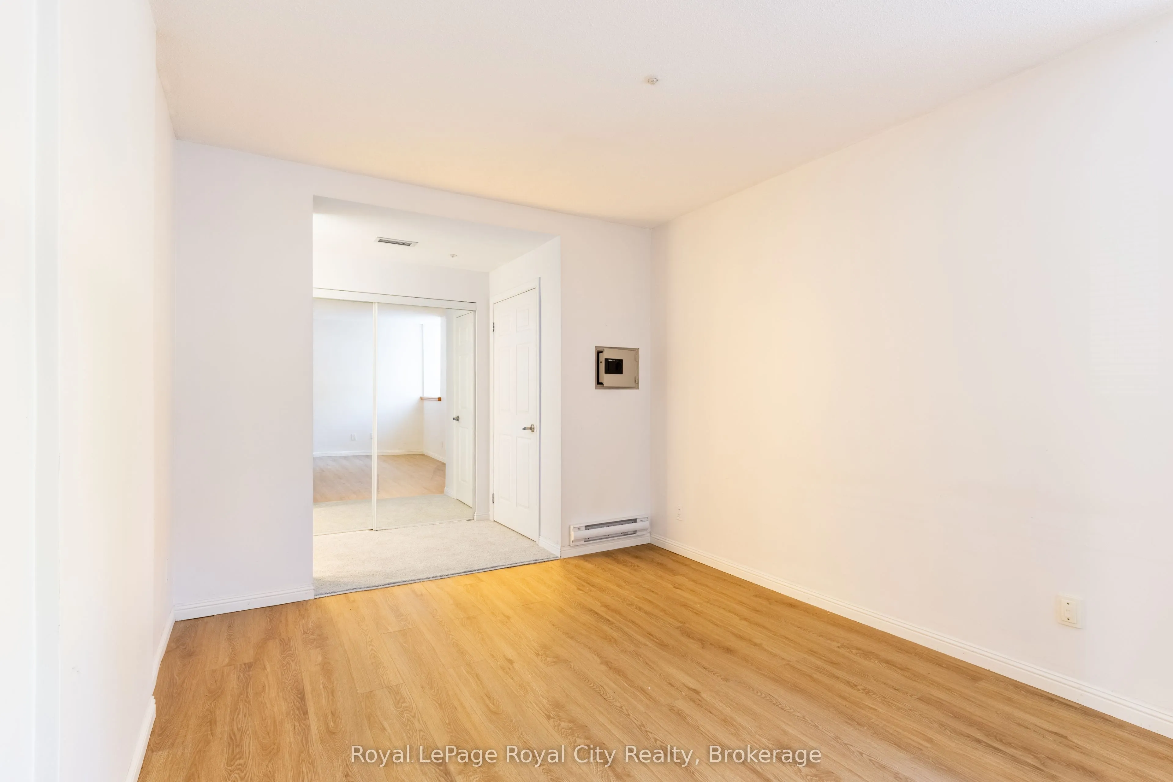 57 Suffolk Street W, #101