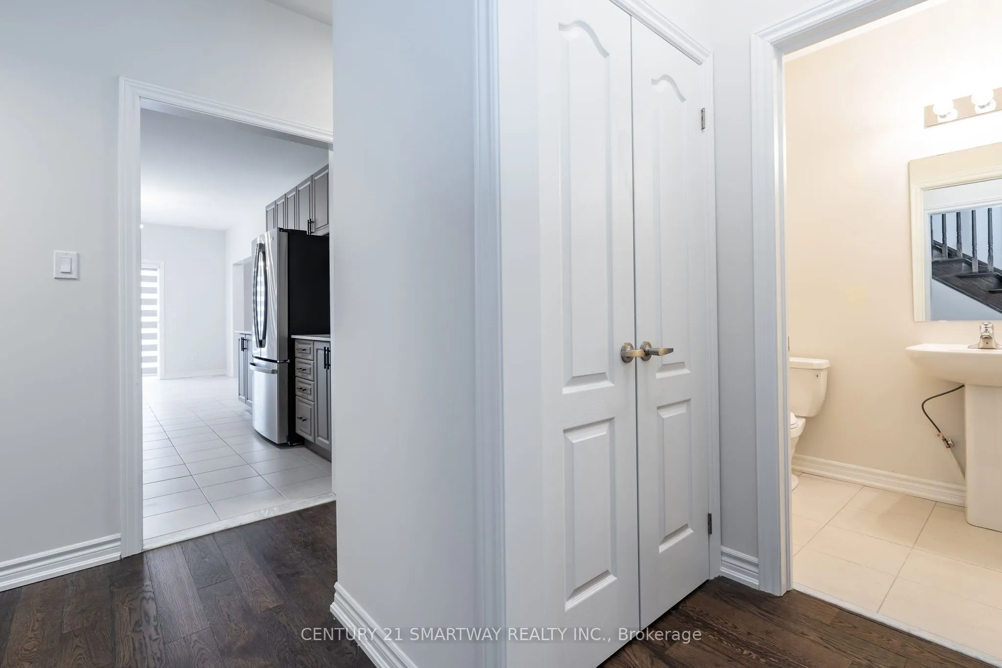 26 Huntsworth Avenue