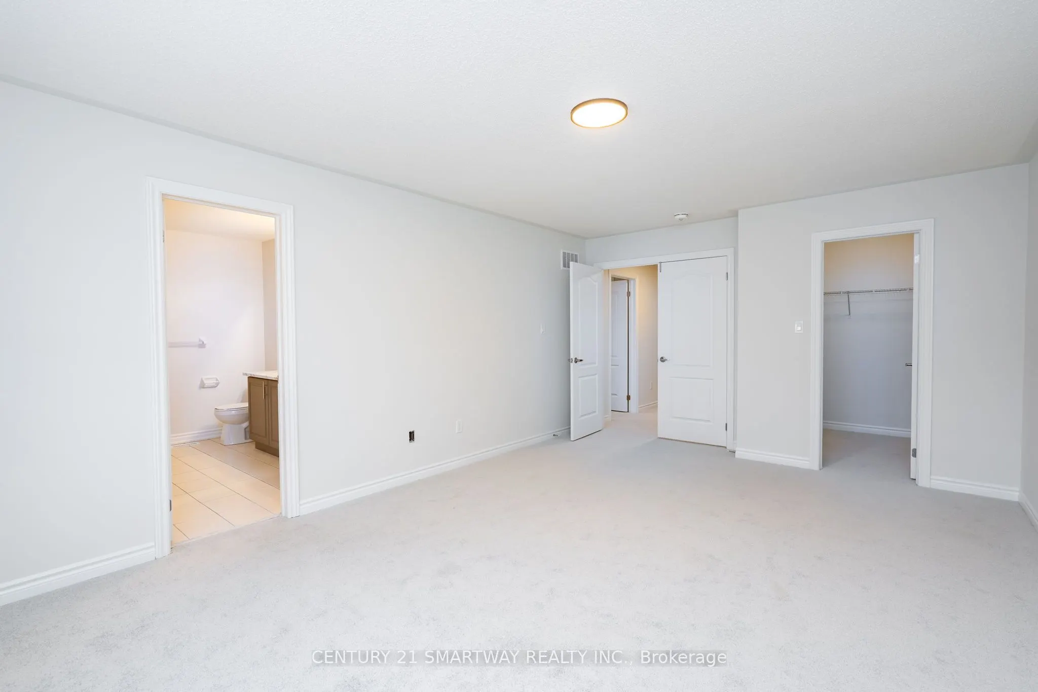 26 Huntsworth Avenue