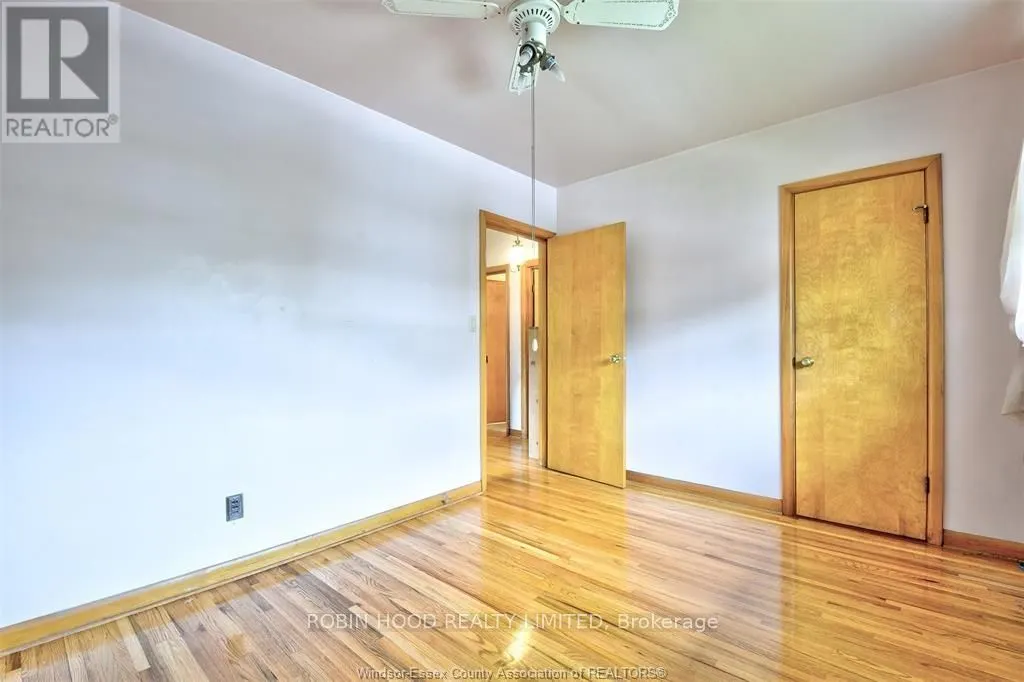615 Giles Boulevard W, #Main floor