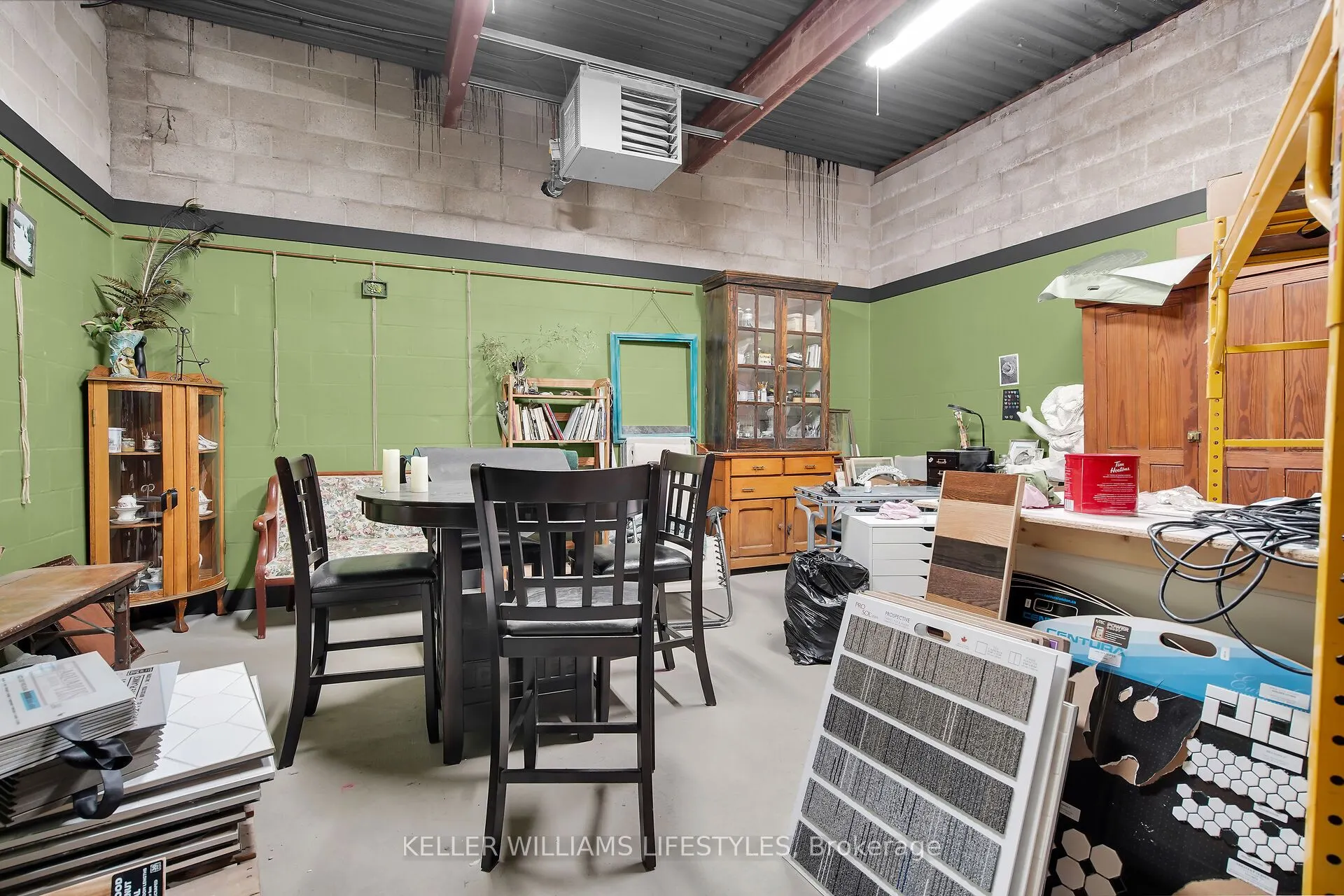 22470-22474 Adelaide Road, #Main Floor