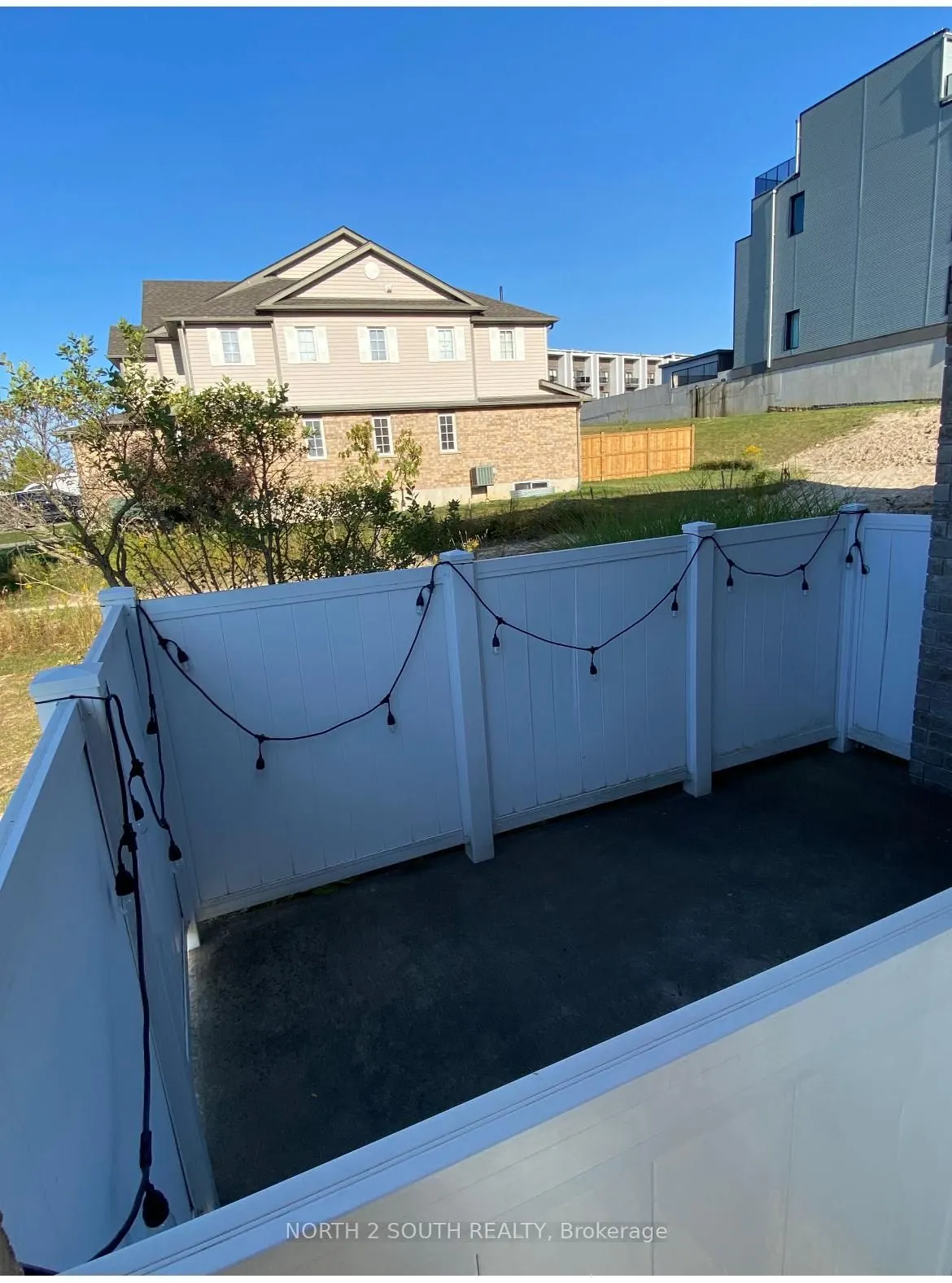 240 Westmeadow Drive, #15A