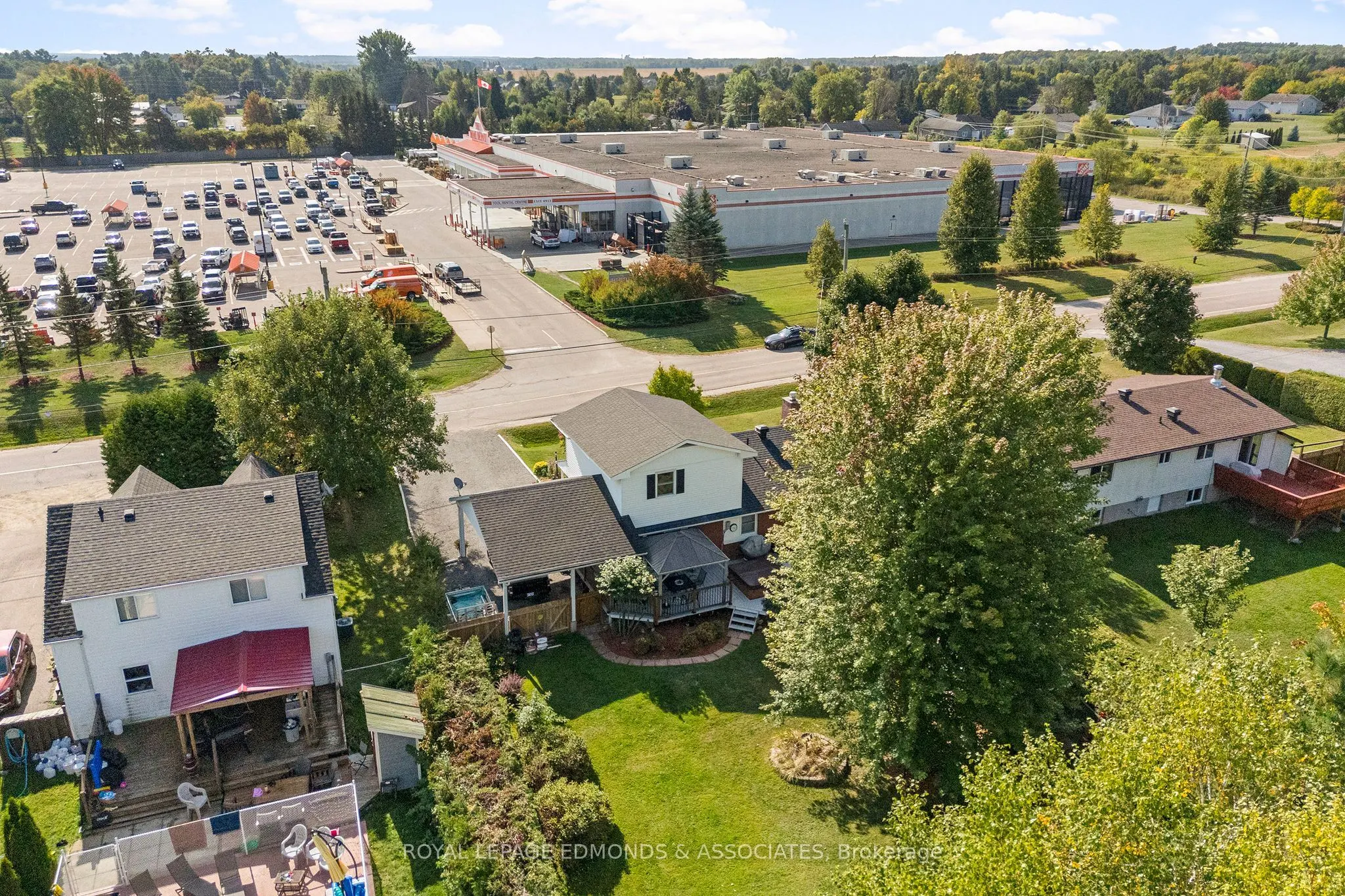 24 Robinson Lane