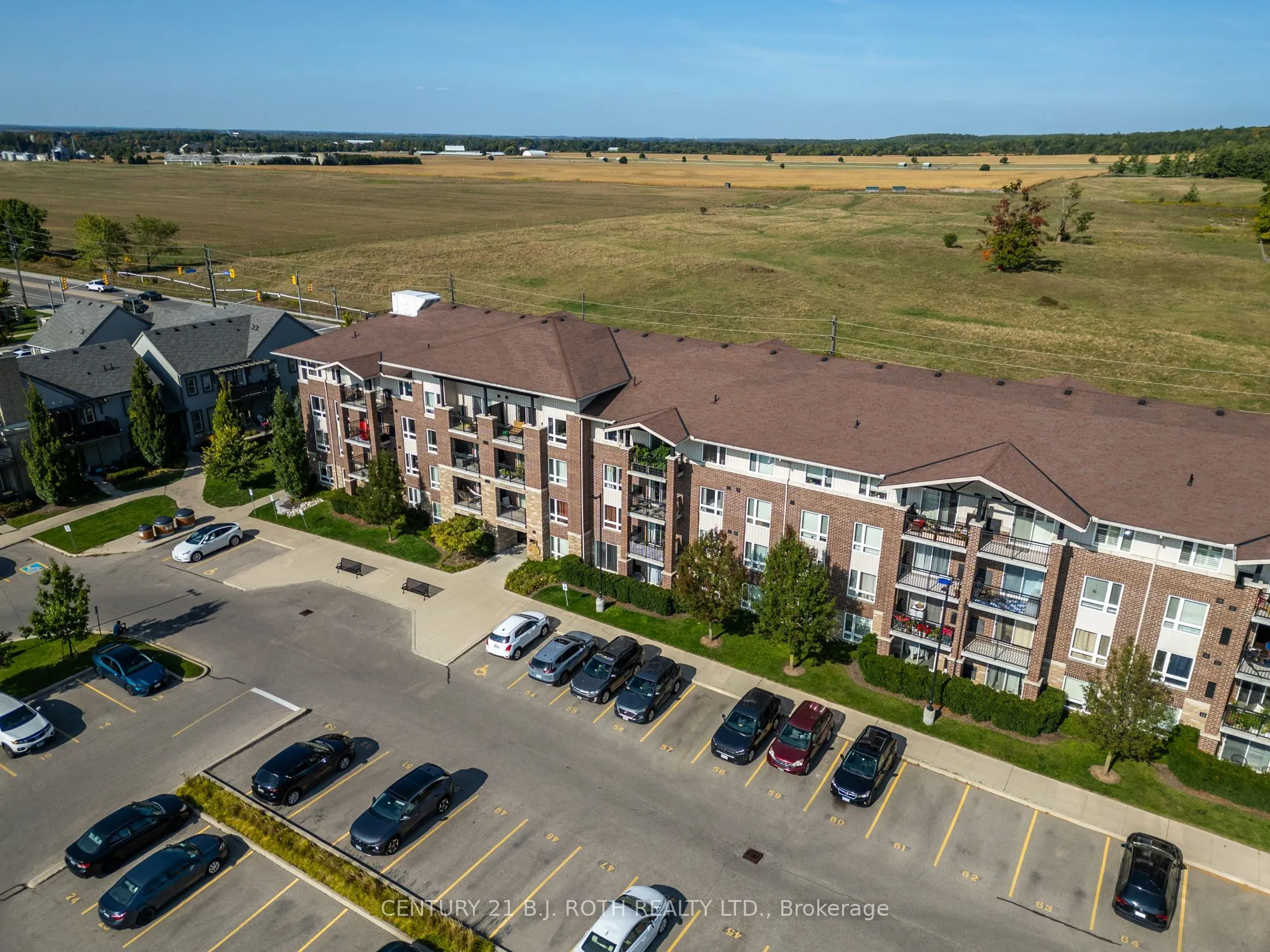 67 Kingsbury Square, #403