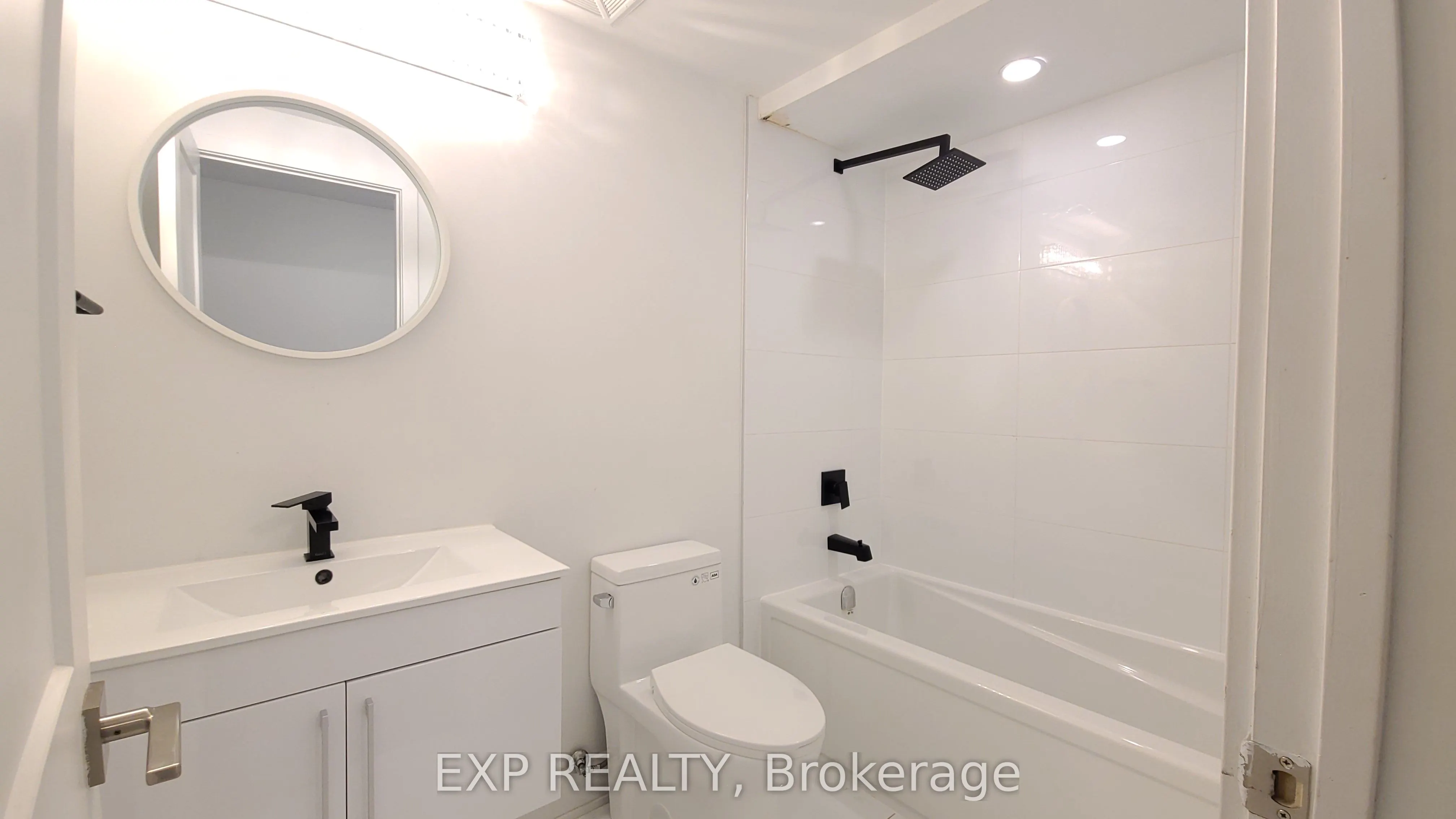 6065 McLeod Road, #106