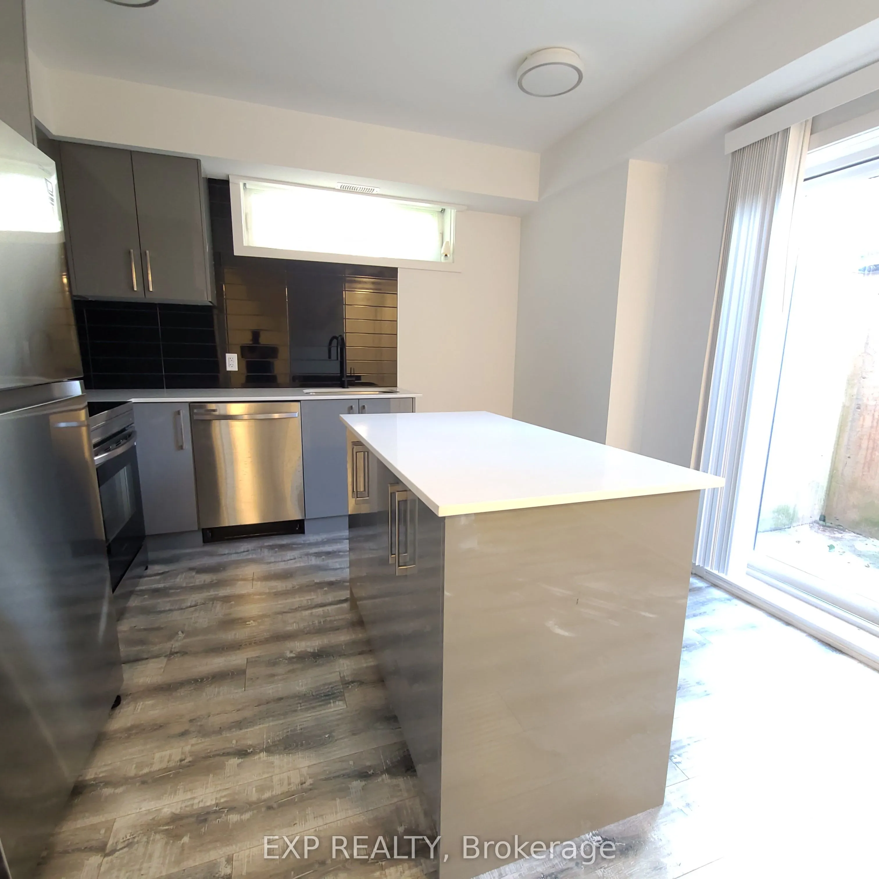 6065 McLeod Road, #106