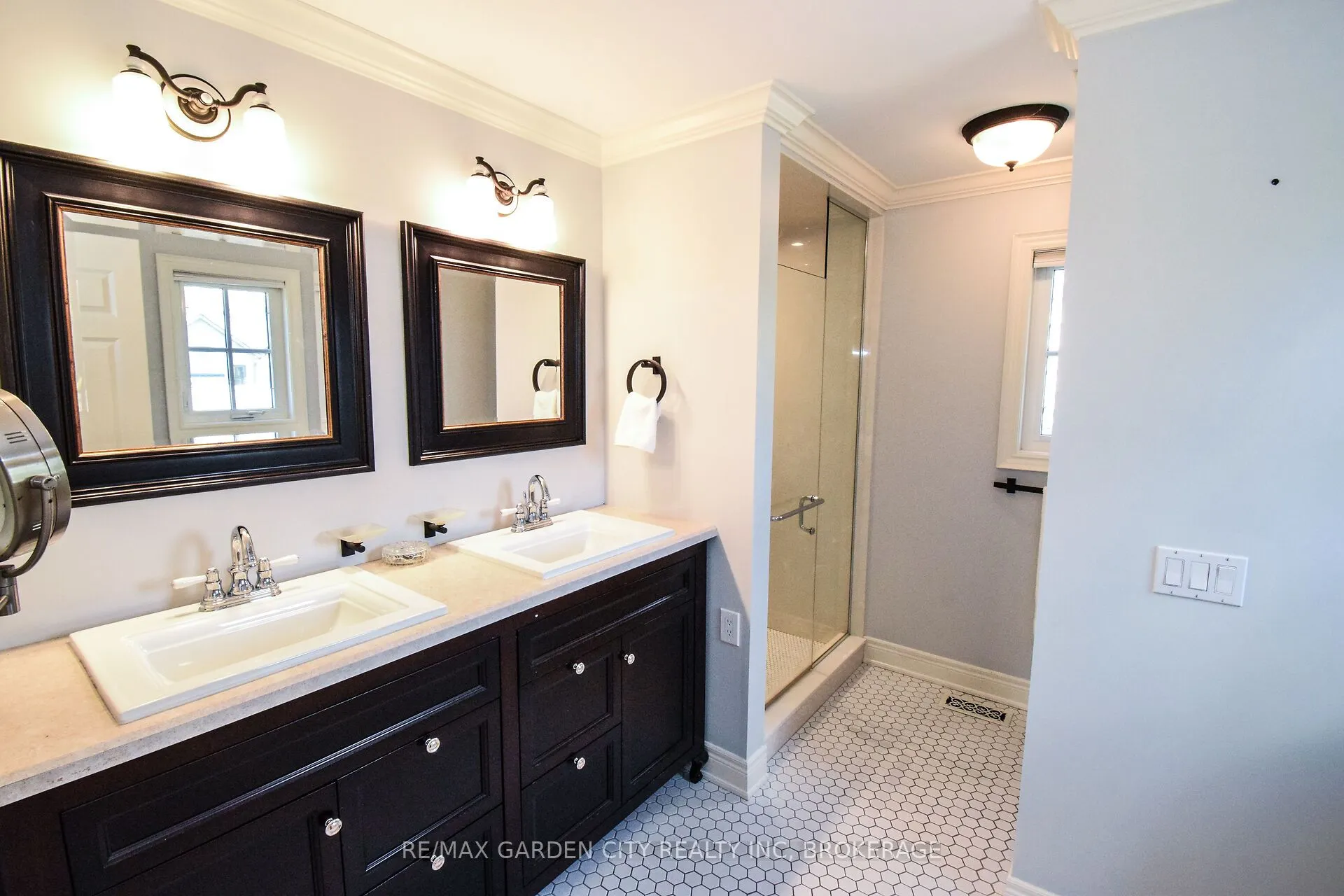 273 Canboro Road