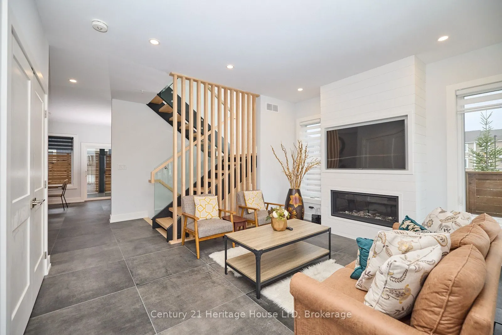 16 Corbin Street