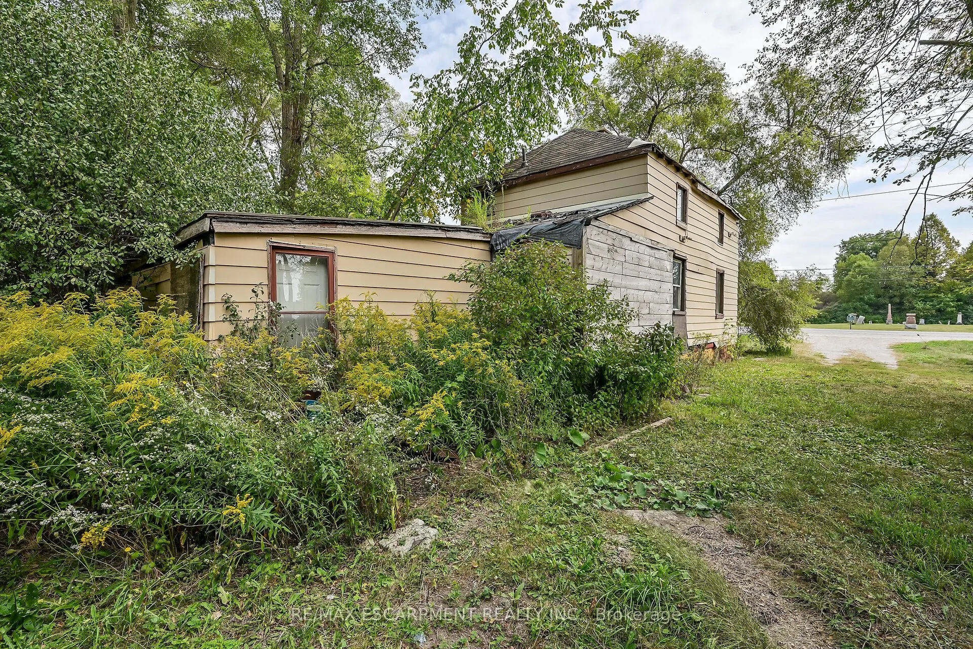4487 Highway 6 S