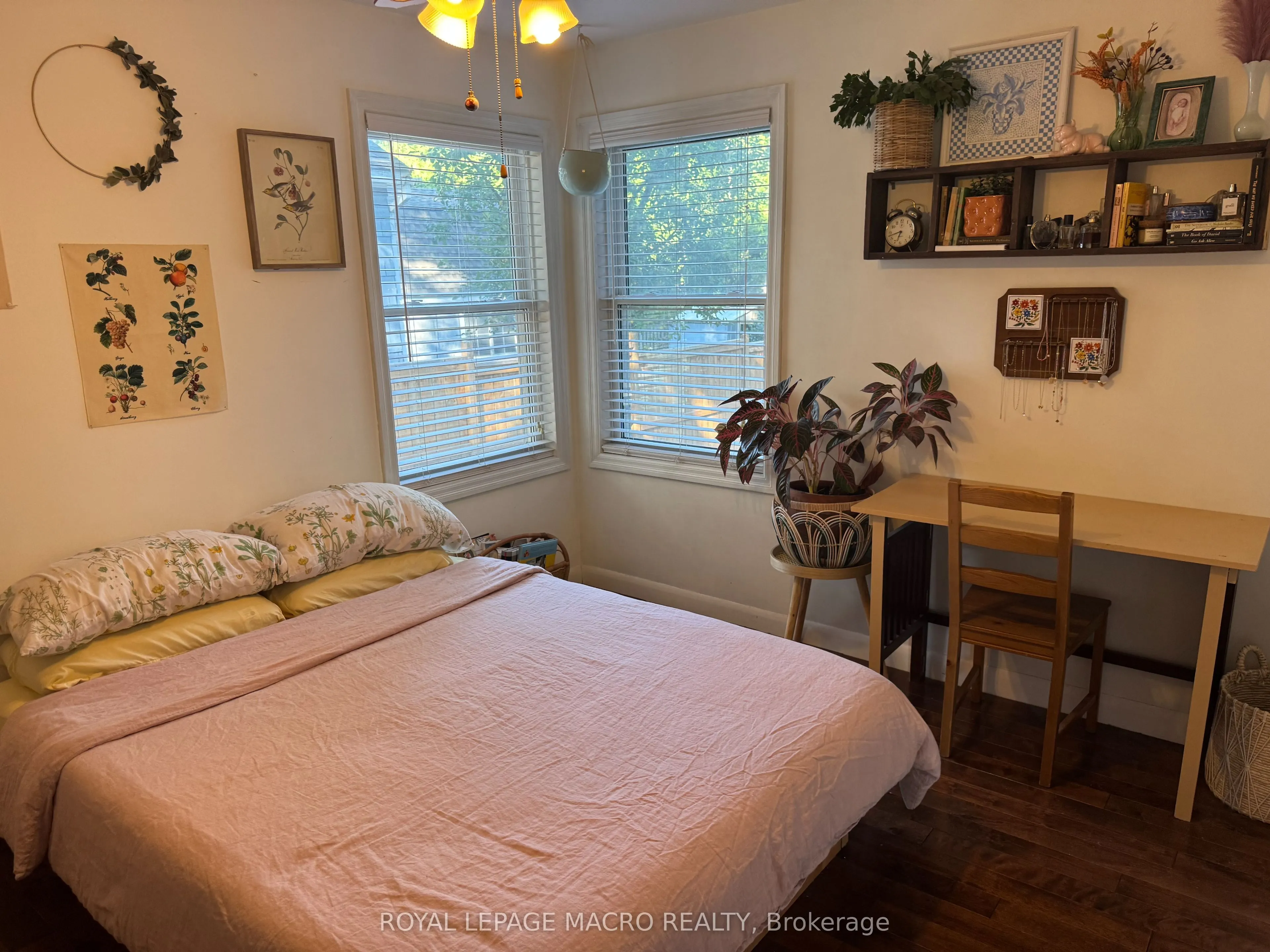 28 Longfellow Avenue