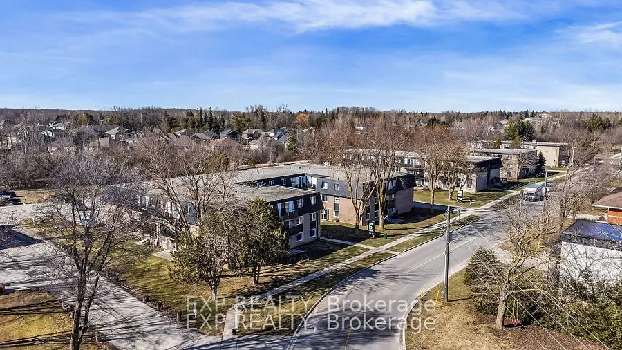 601 Barber Avenue N, #104