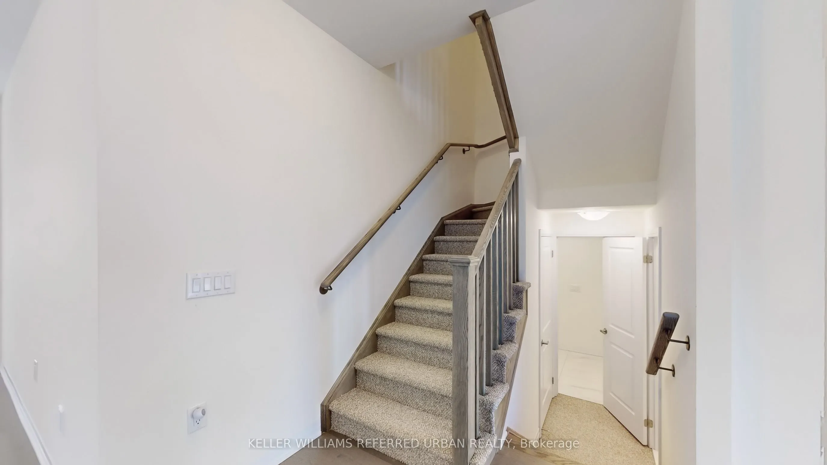 421 Adelaide Street