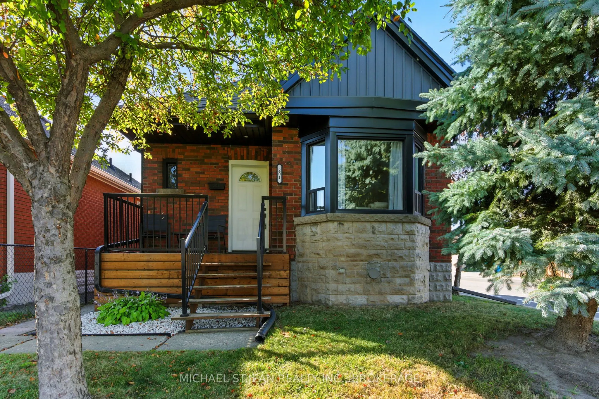 201 Fairfield Avenue