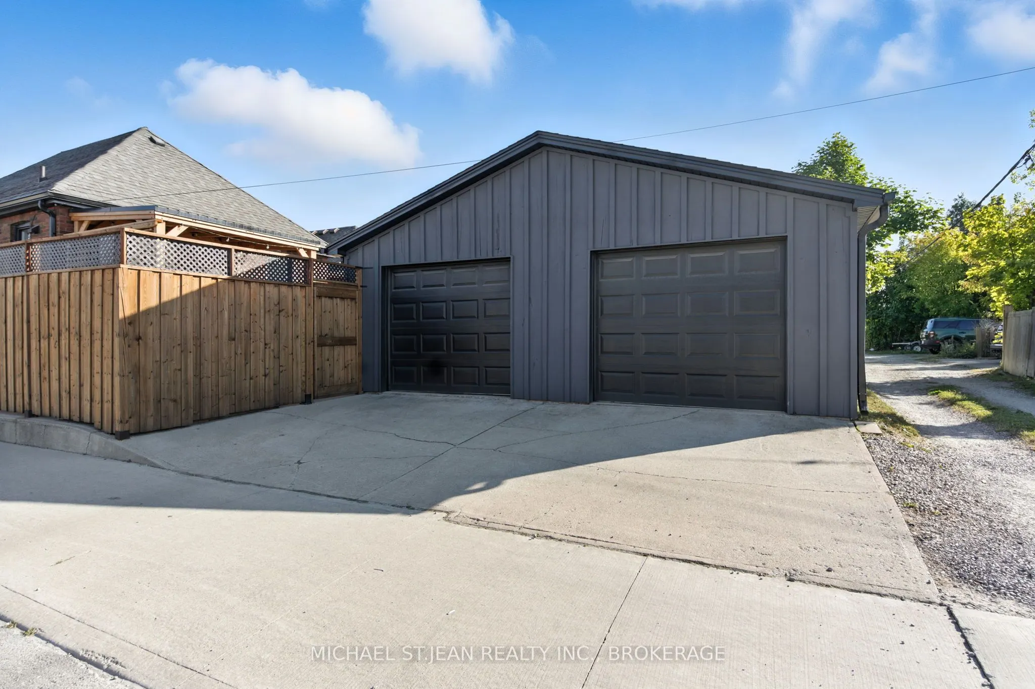 201 Fairfield Avenue
