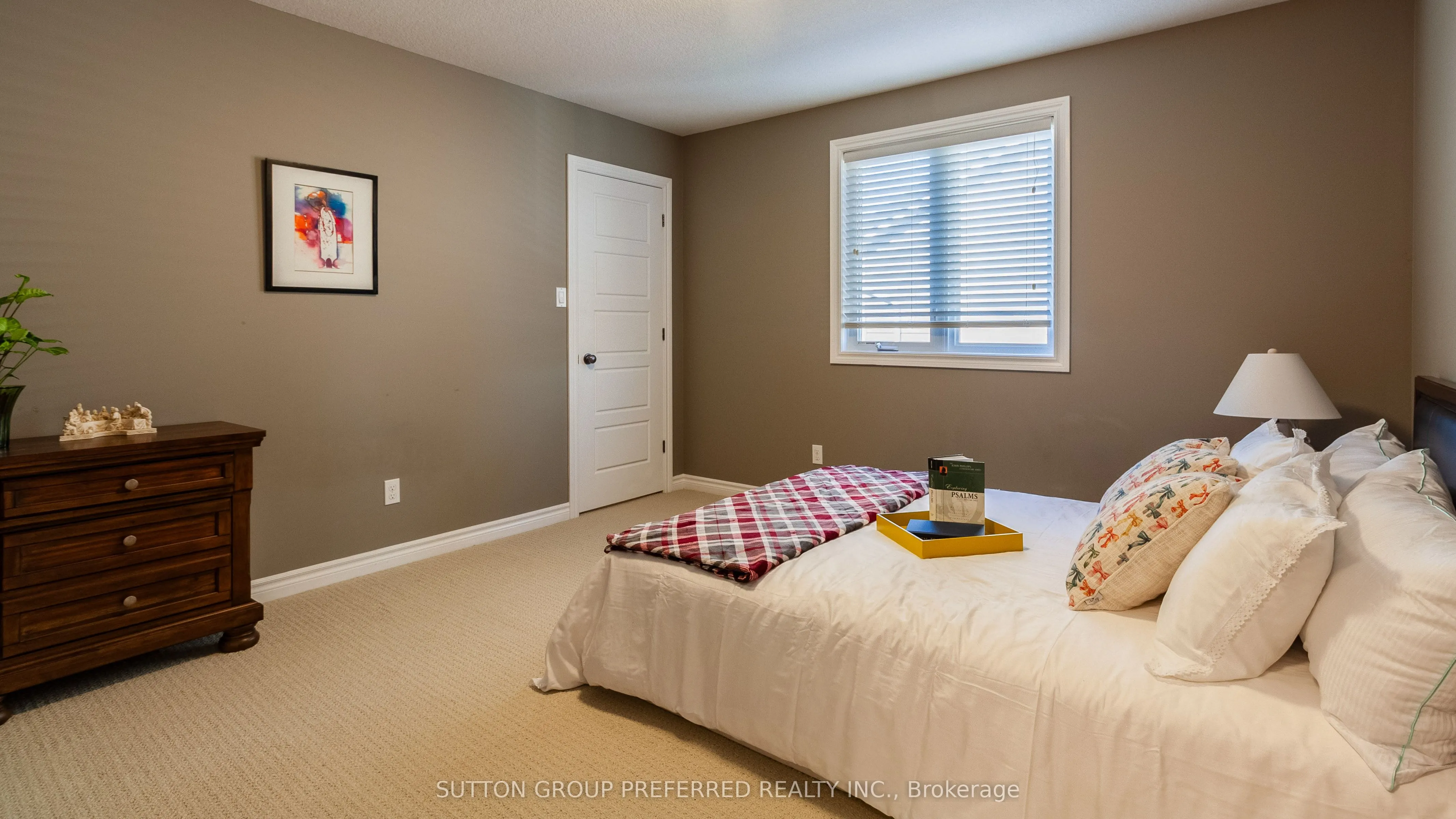1211 Oakcrossing Road