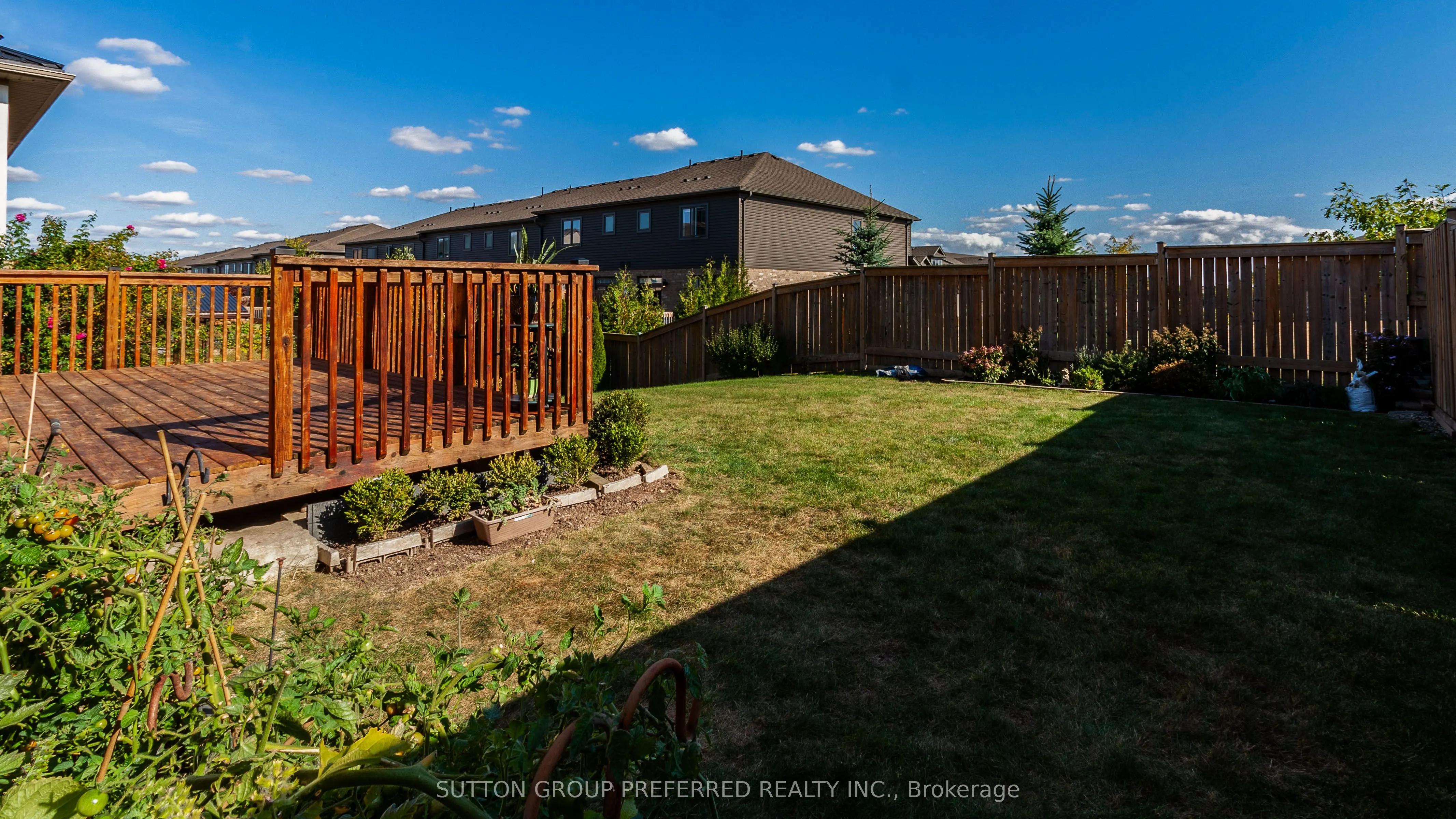 1211 Oakcrossing Road