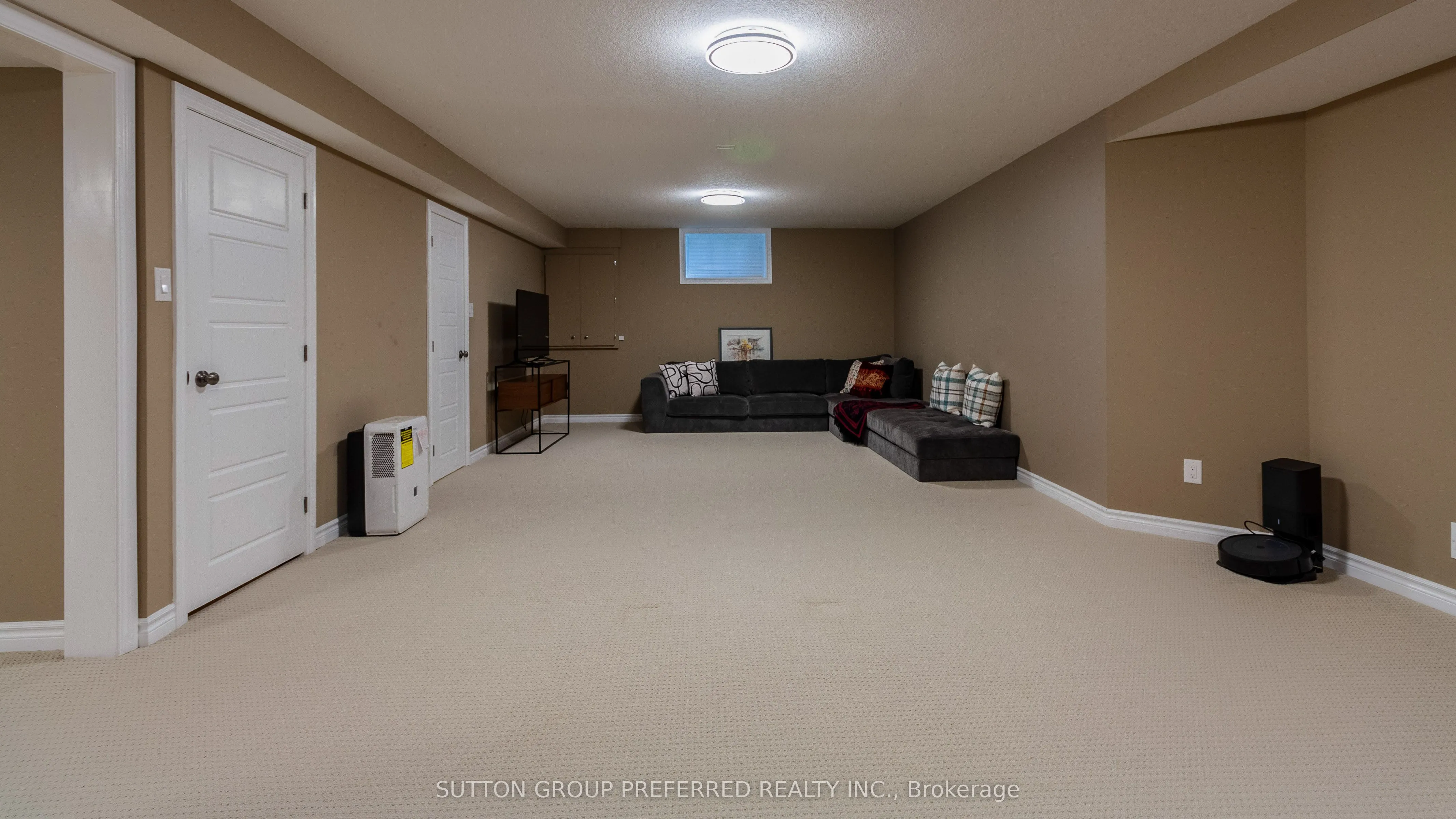 1211 Oakcrossing Road