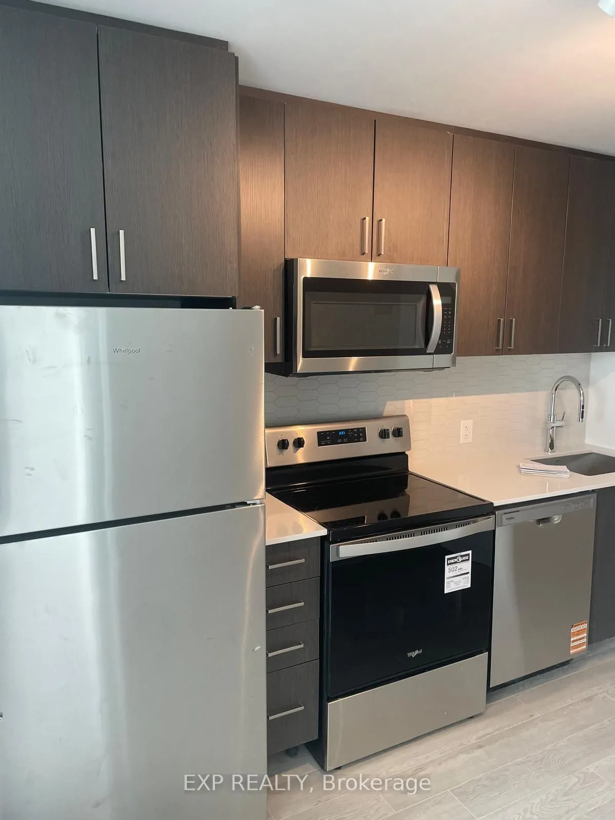 2782 Barton Street E, #1519