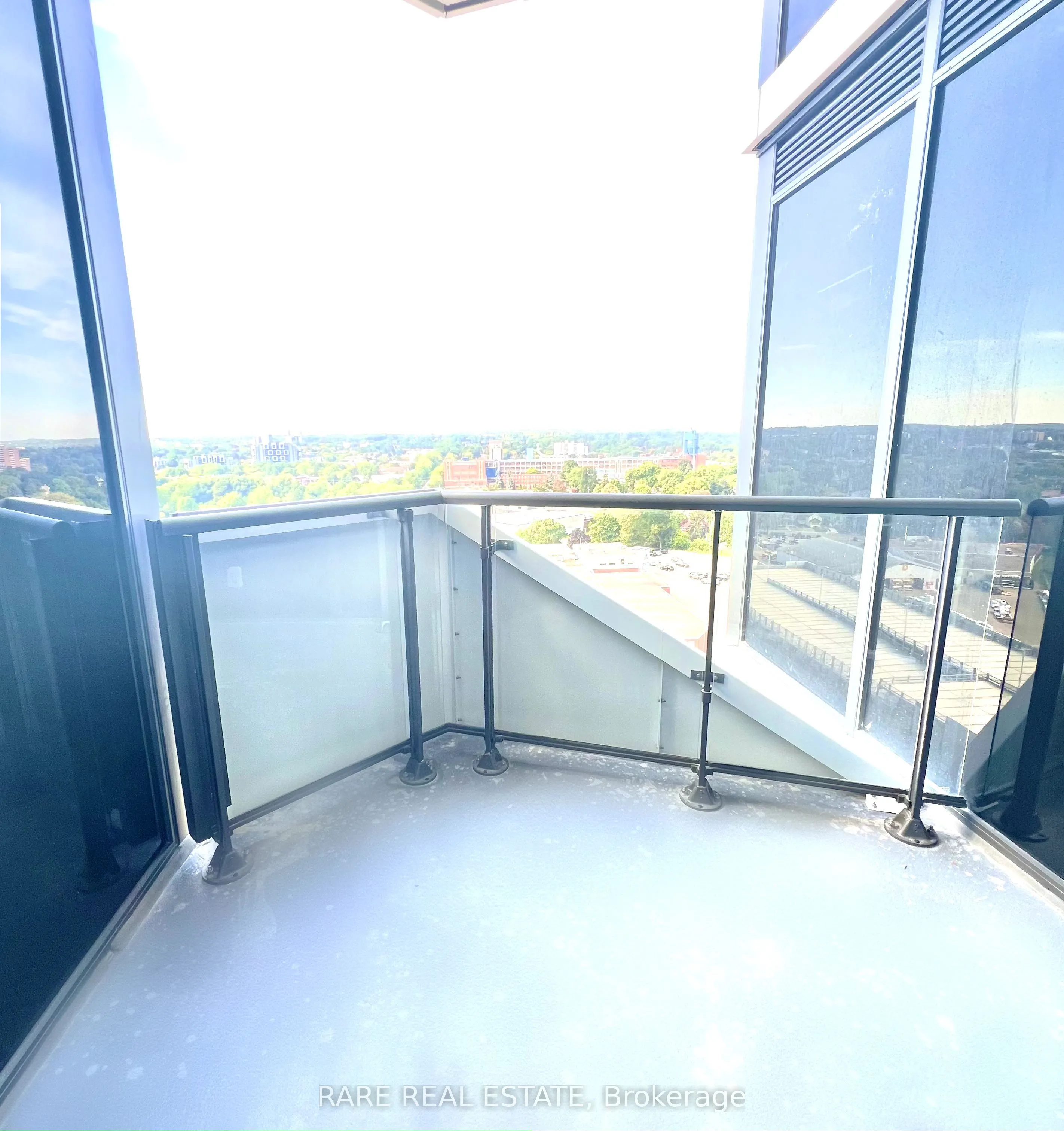 25 Wellington Street S, #1603