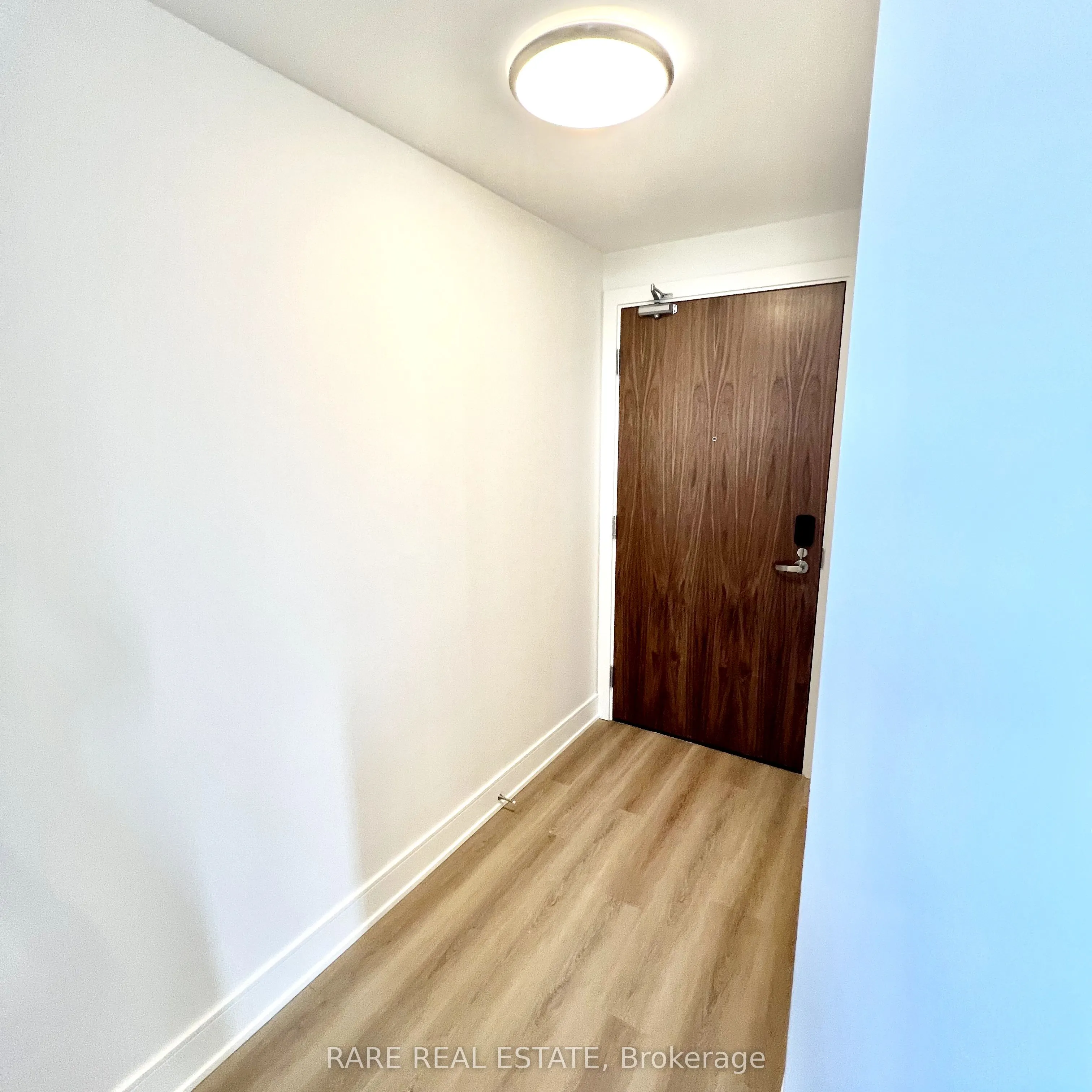 25 Wellington Street S, #1603