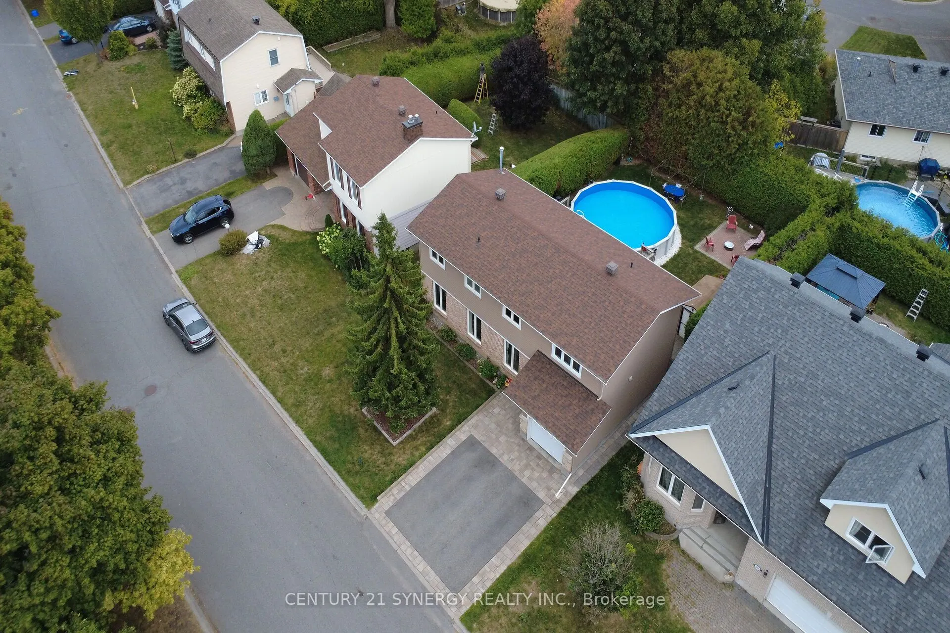 61 Fieldgate Drive