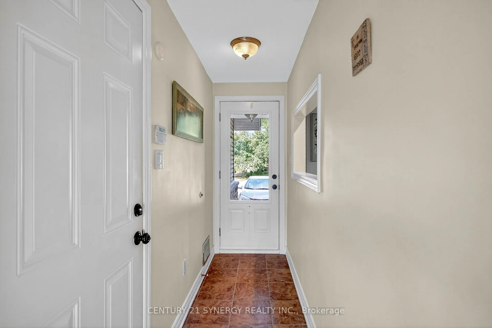 61 Fieldgate Drive