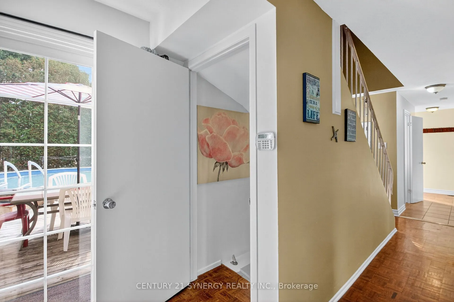 61 Fieldgate Drive