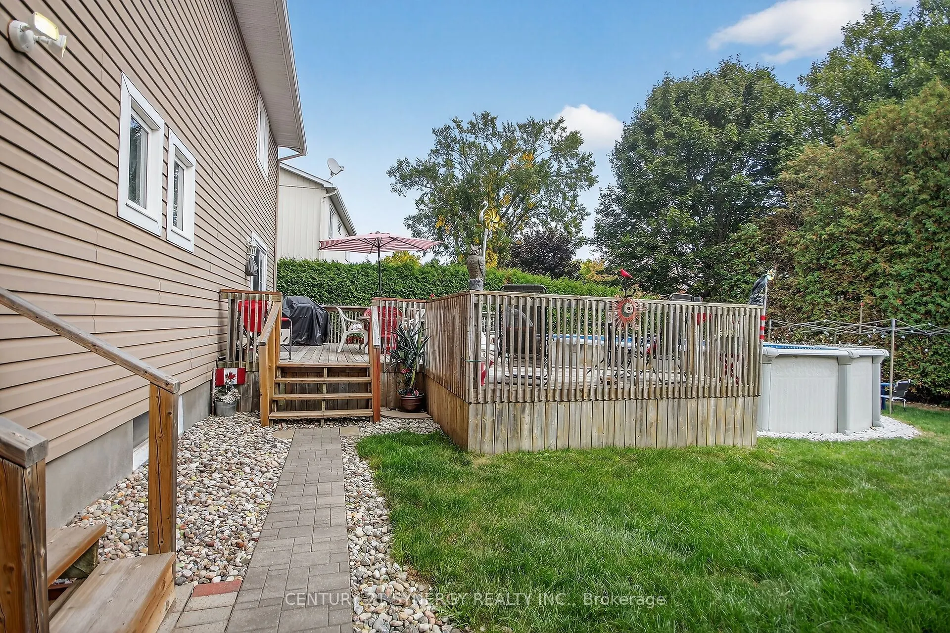 61 Fieldgate Drive