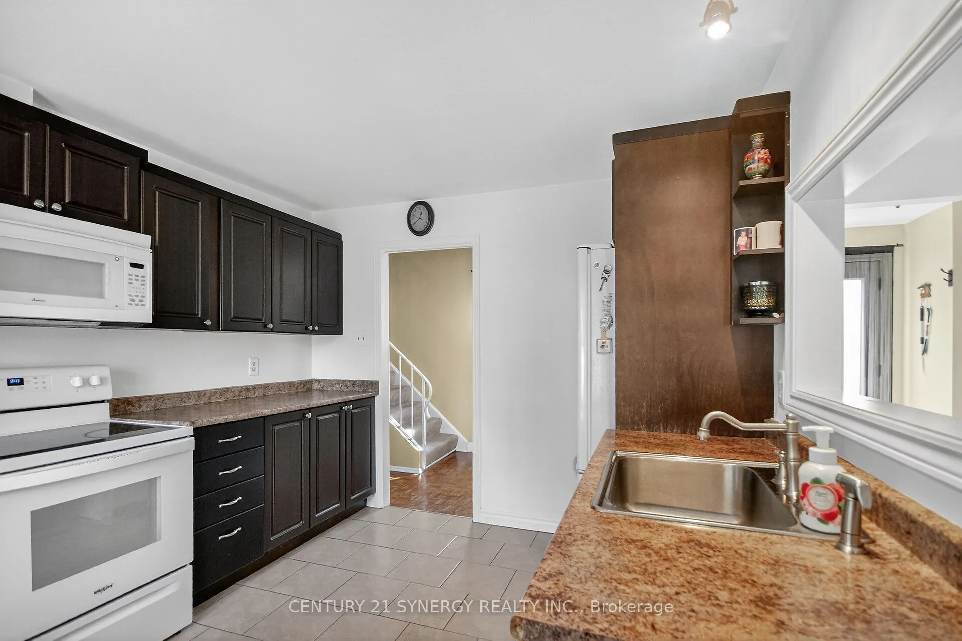 61 Fieldgate Drive