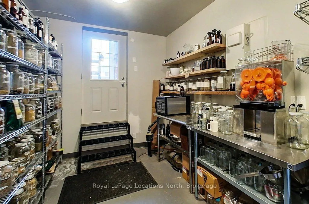 8 Sykes Street N, #Main Floor Commercial