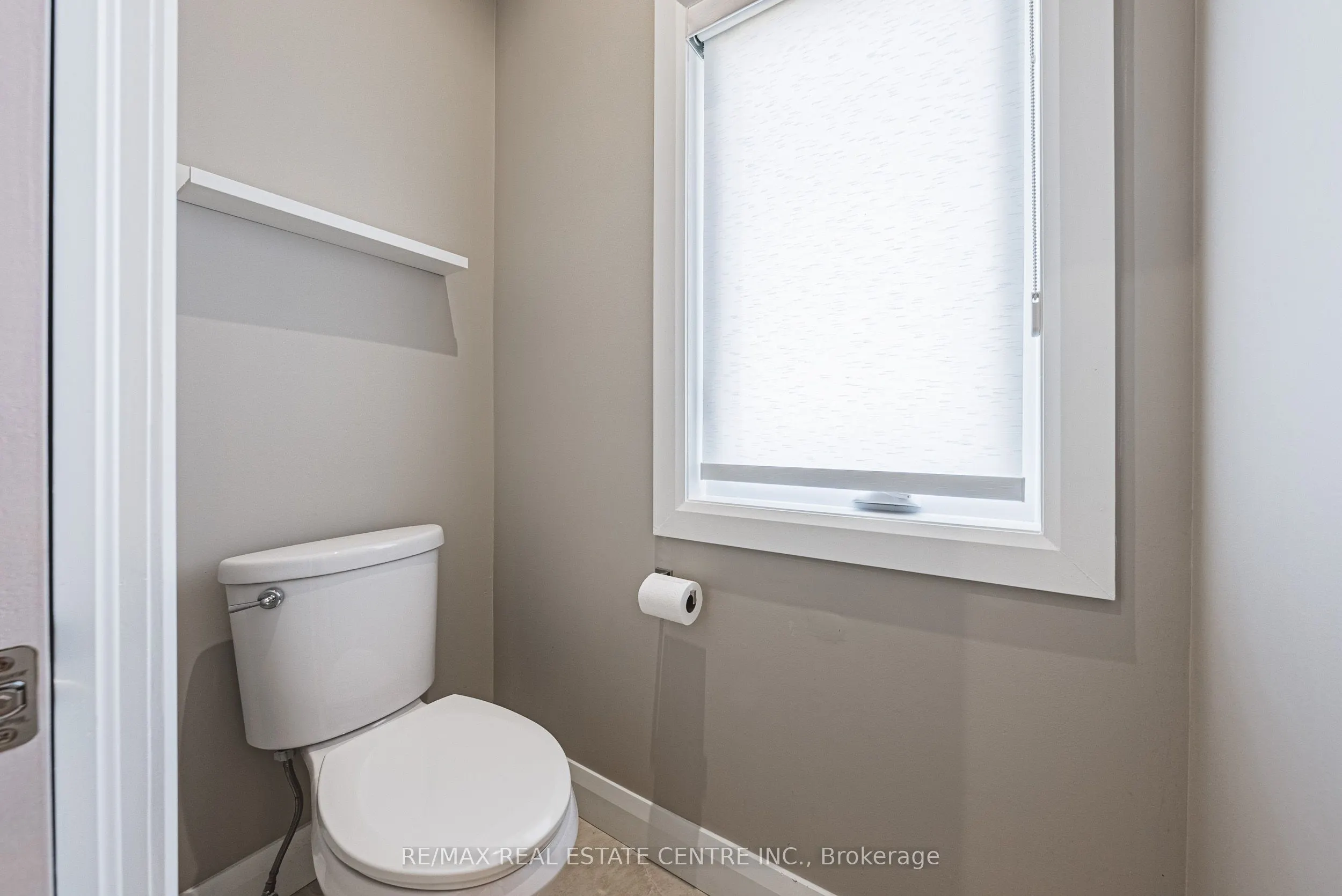 2855 Haldimand Road 9