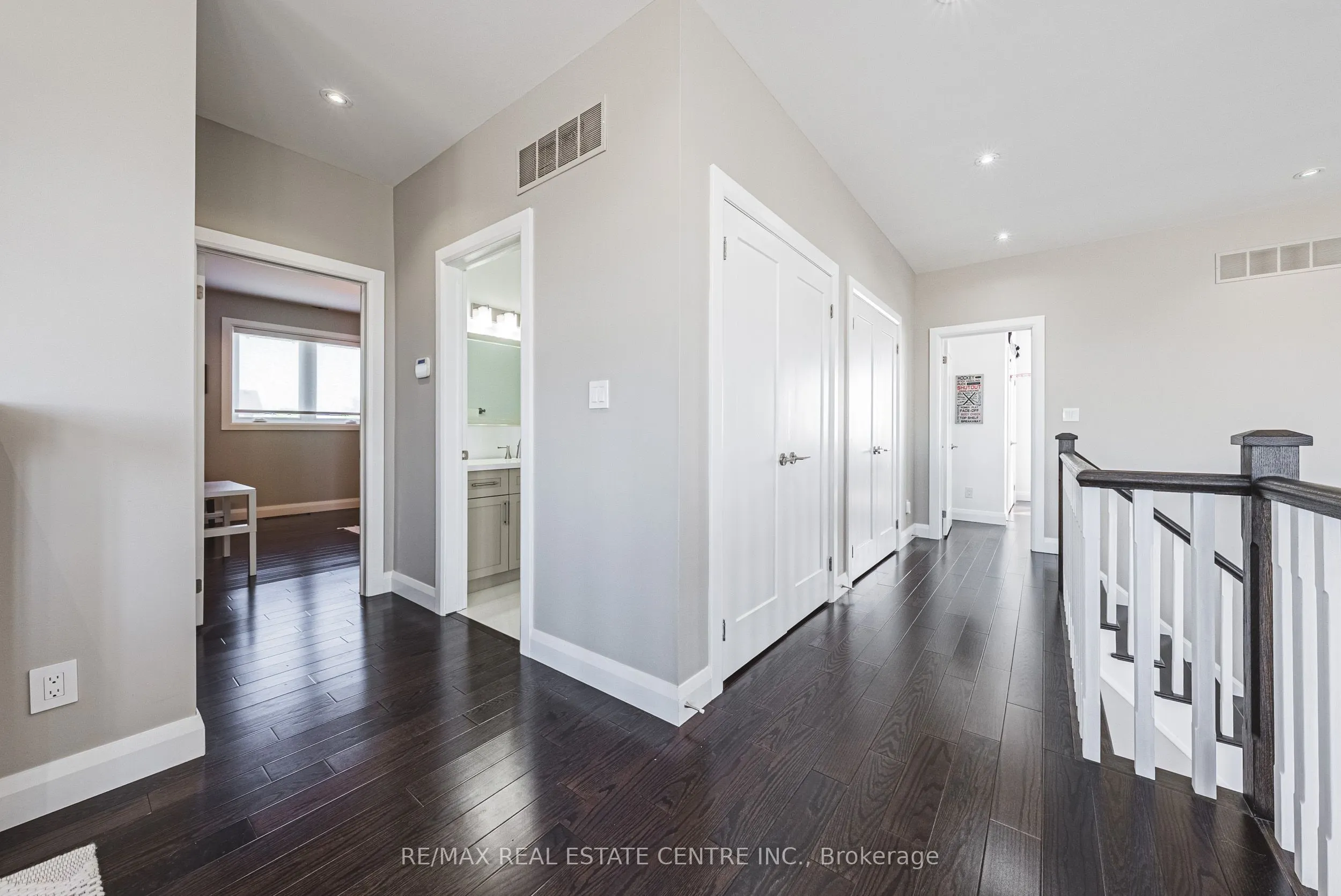 2855 Haldimand Road 9