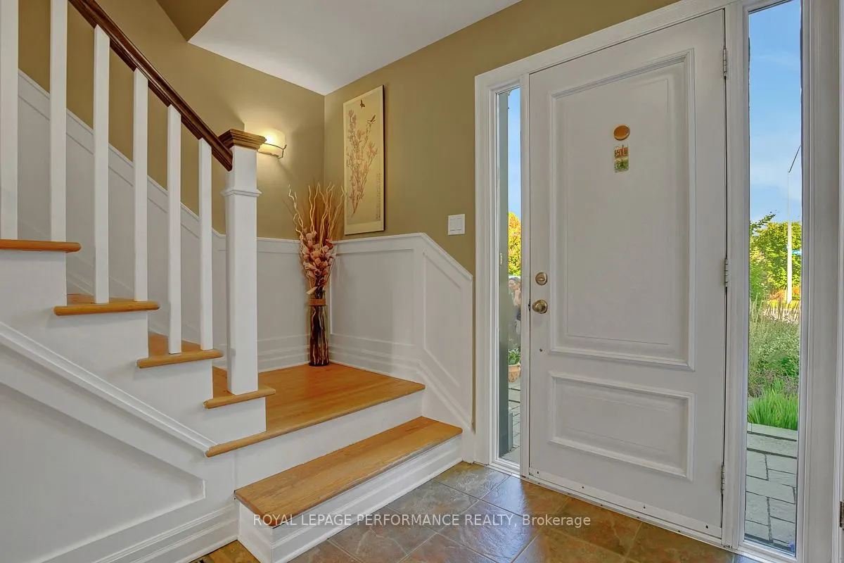 6 Sellers Way