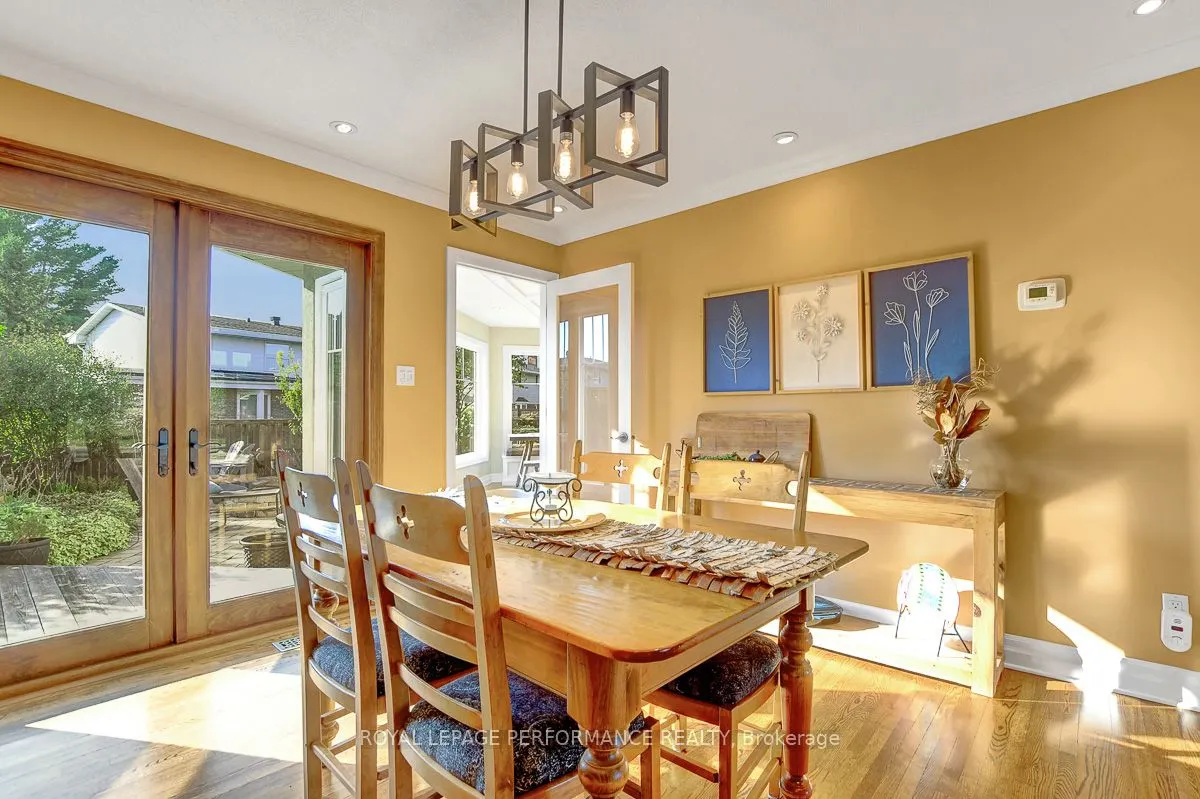 6 Sellers Way