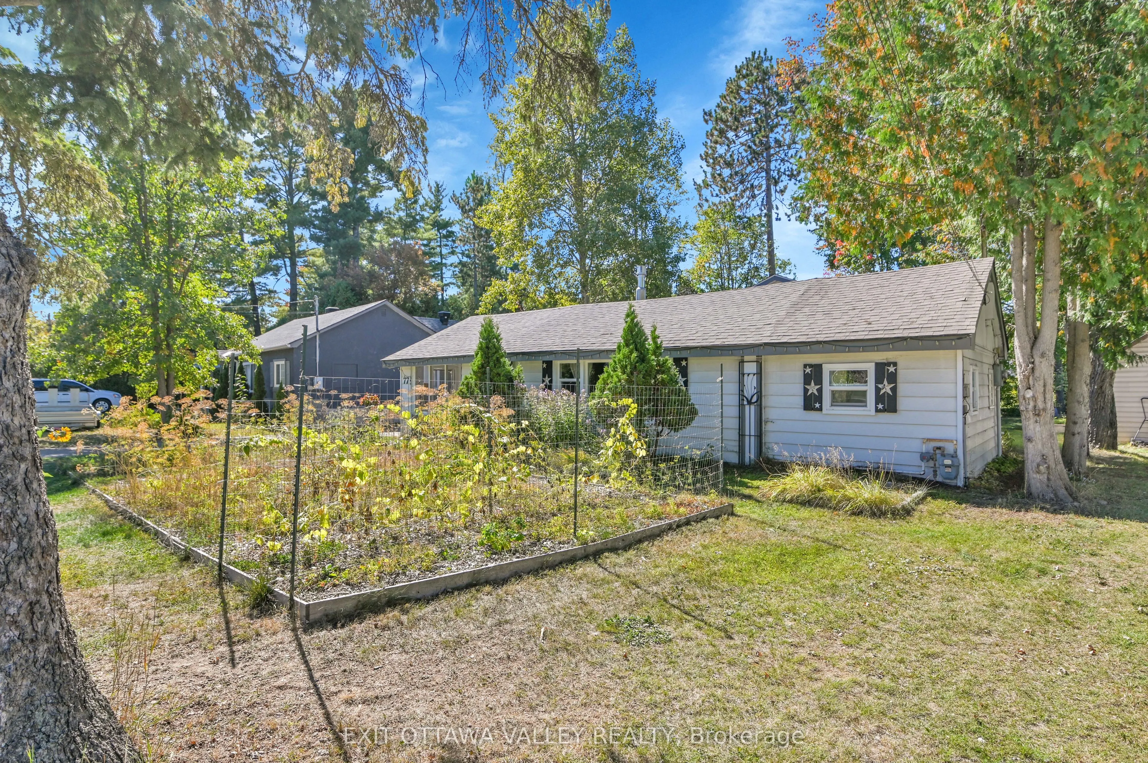 77 Doran Street