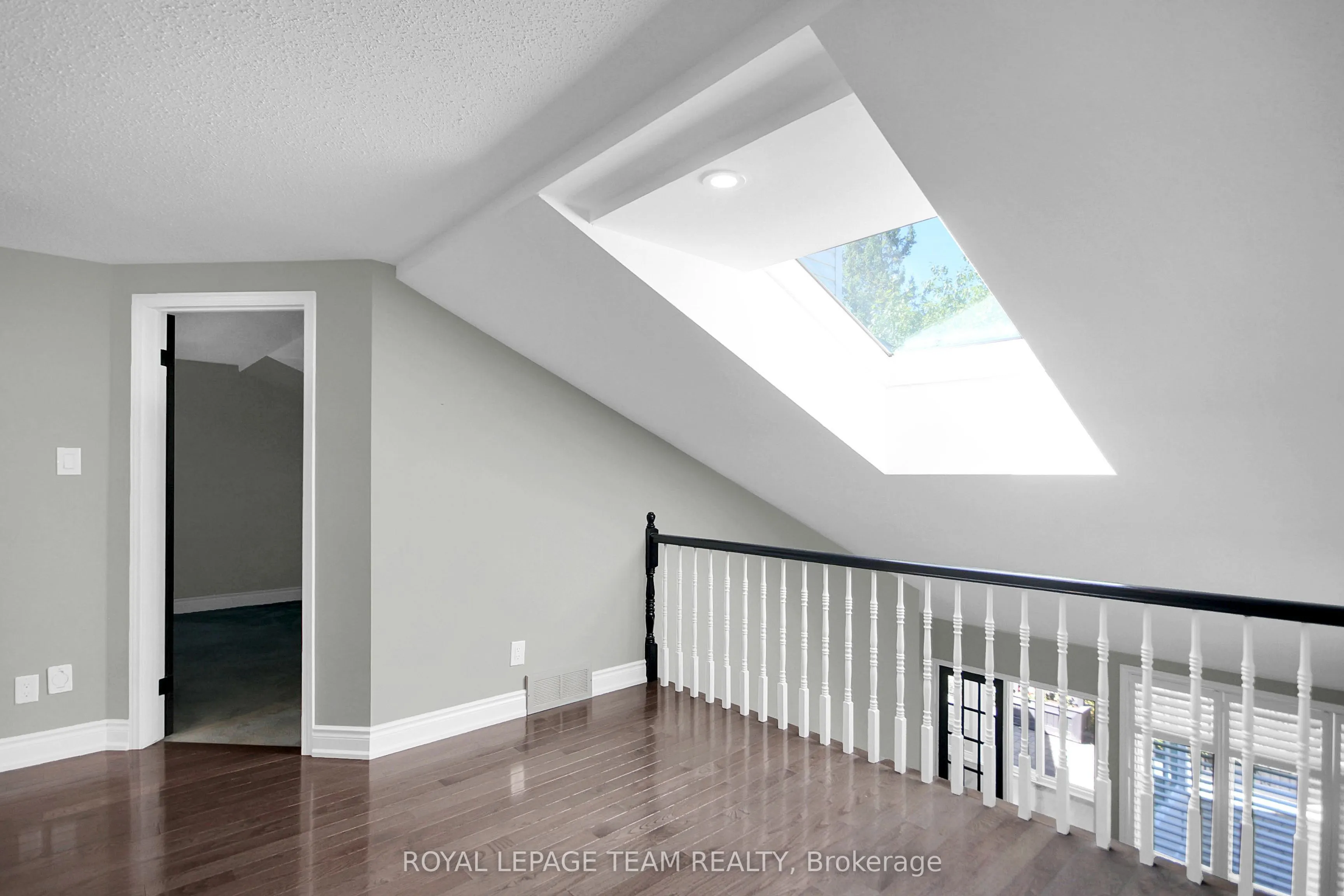54 Innesbrook Court, #27
