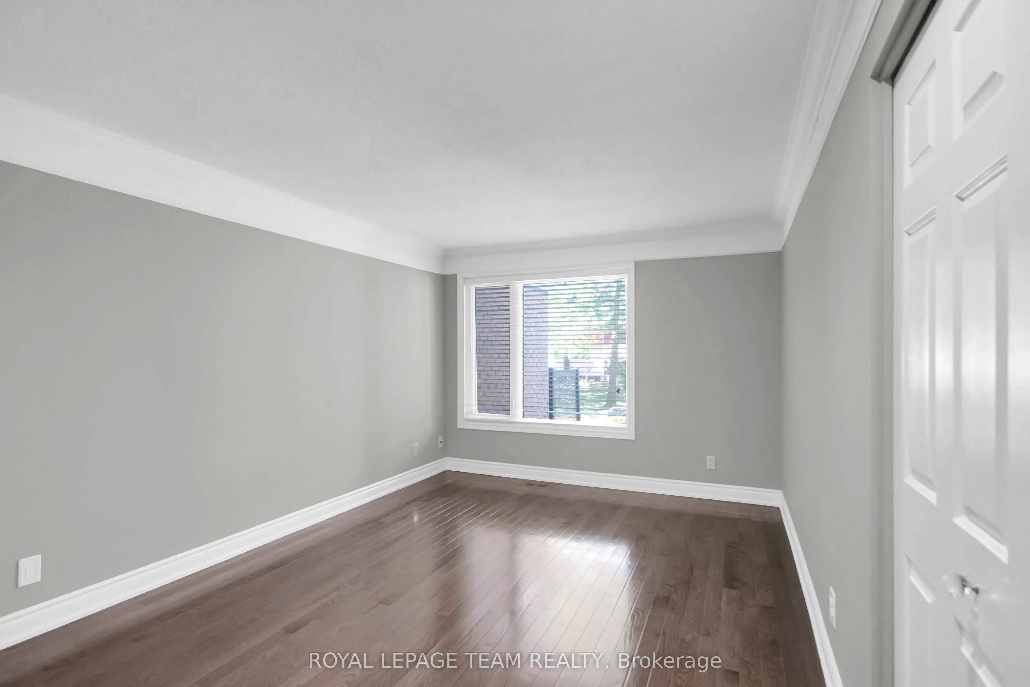 54 Innesbrook Court, #27